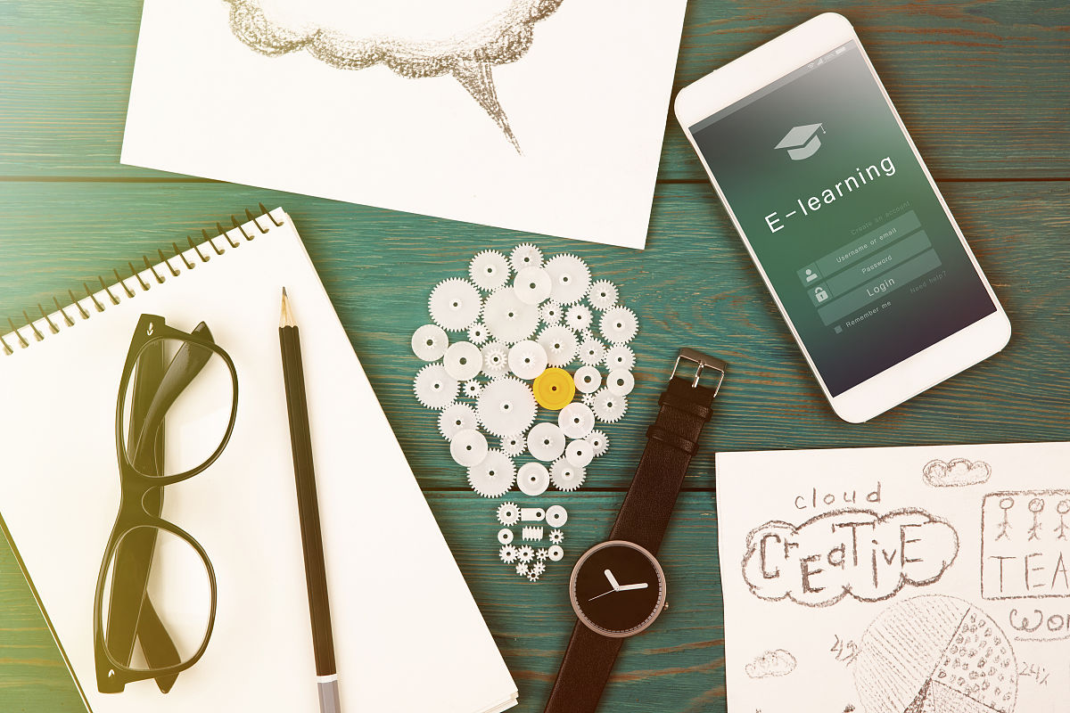 帮我找一个毕业送给老师的html礼物