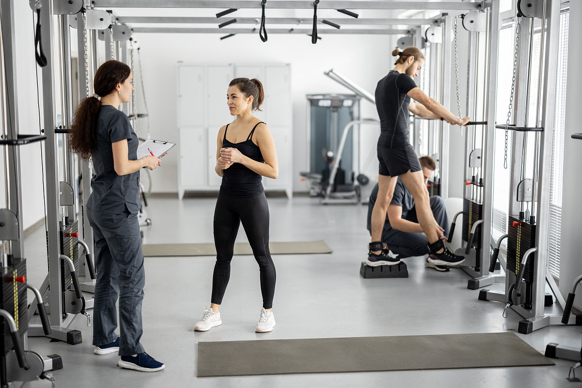 重庆康复治疗学专业就业前景分析：专家解析