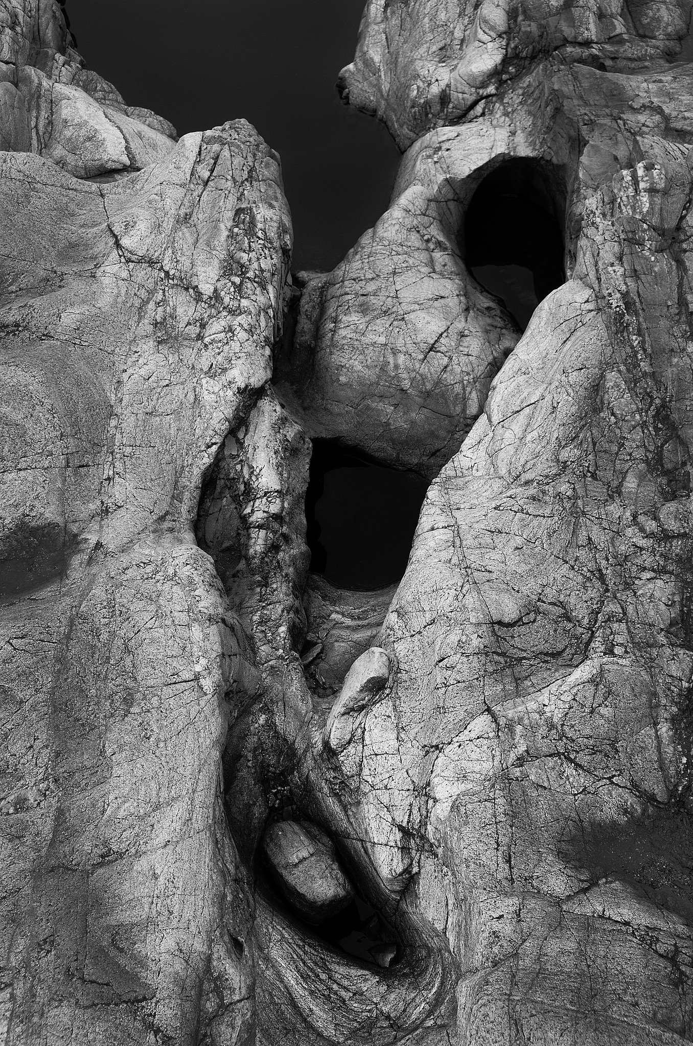 未解之谜？“Long Fuller洞穴奇案”真相探秘