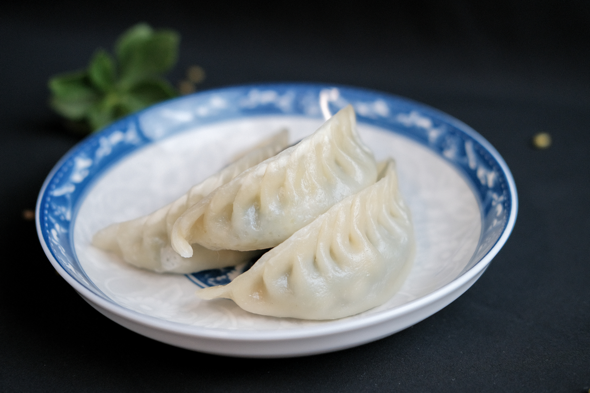 韭菜蒸饺：美味、健康、营养的传统中式食品