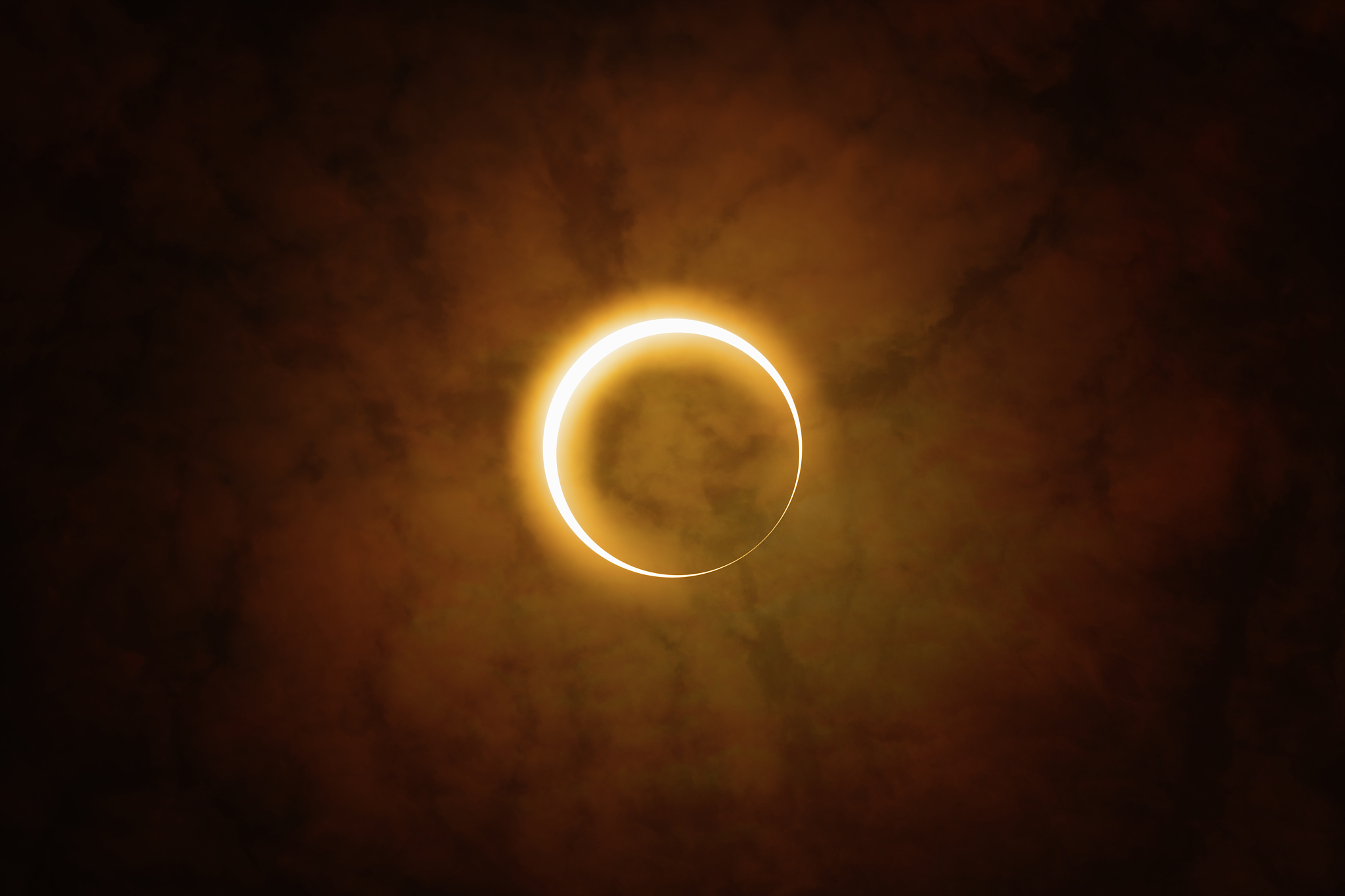 full sun eclipse