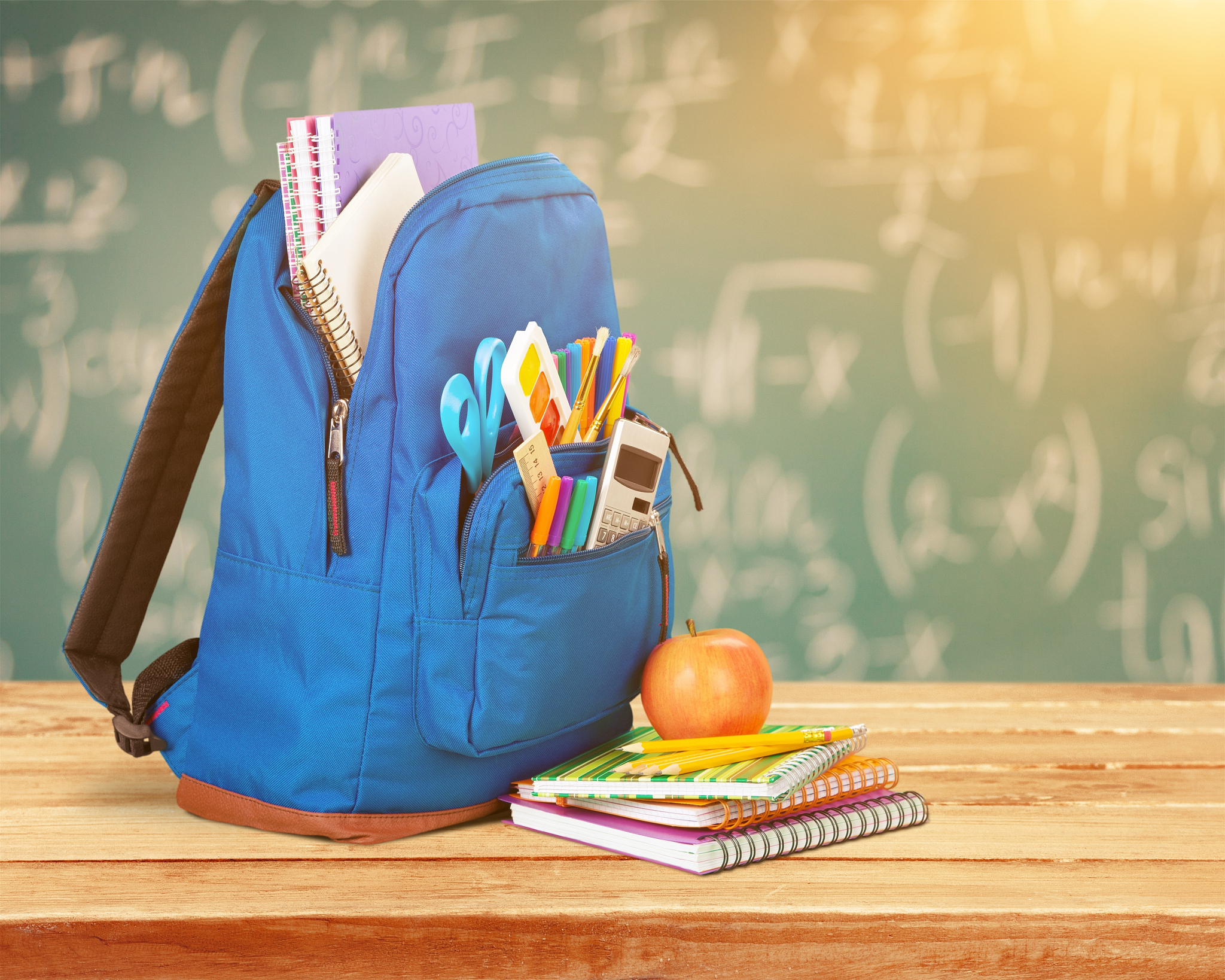 帮我写一份卖书包的直播脚本