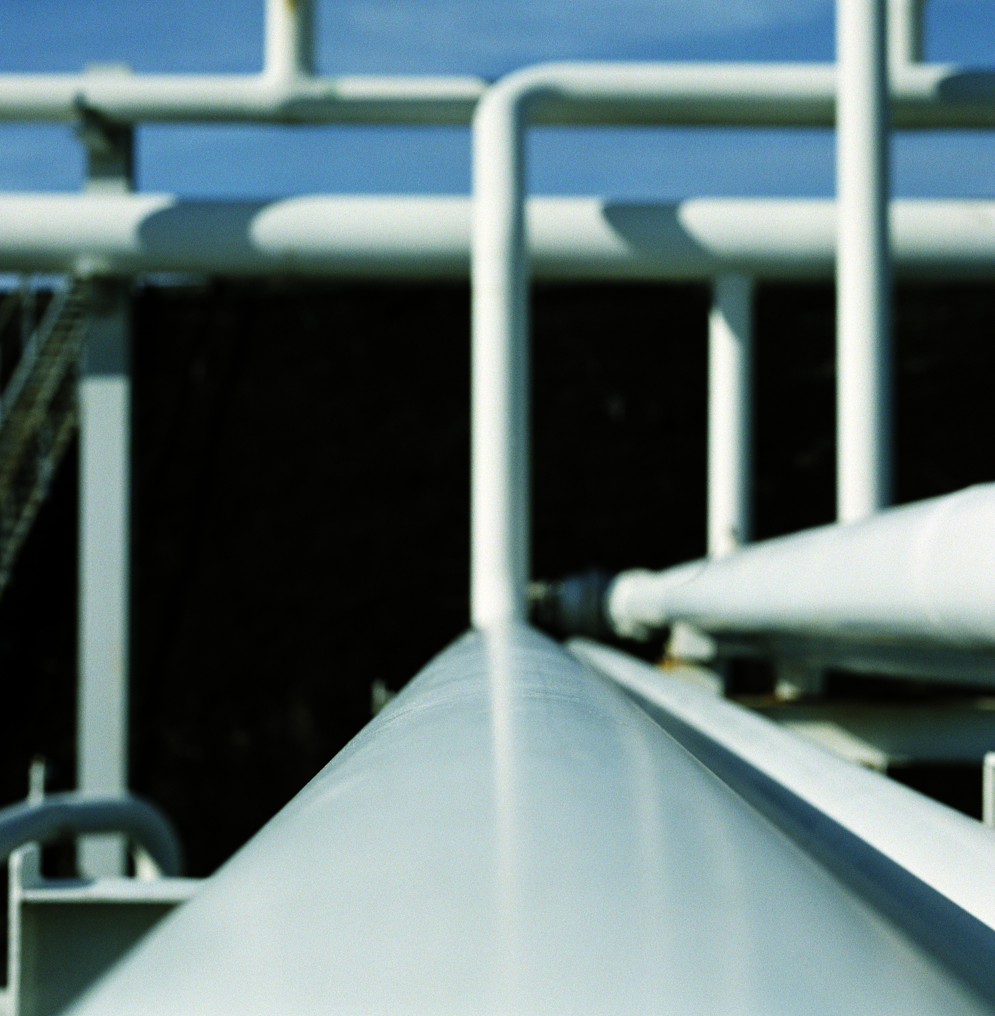 GB50542-2009 石油化工厂区管线综合技术规范 - 设计、施工、验收、运行、维护