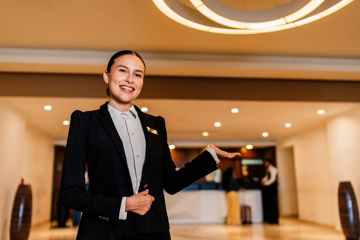 郫县友爱职业技术学校酒店服务与管理专业：培养酒店服务与管理人才