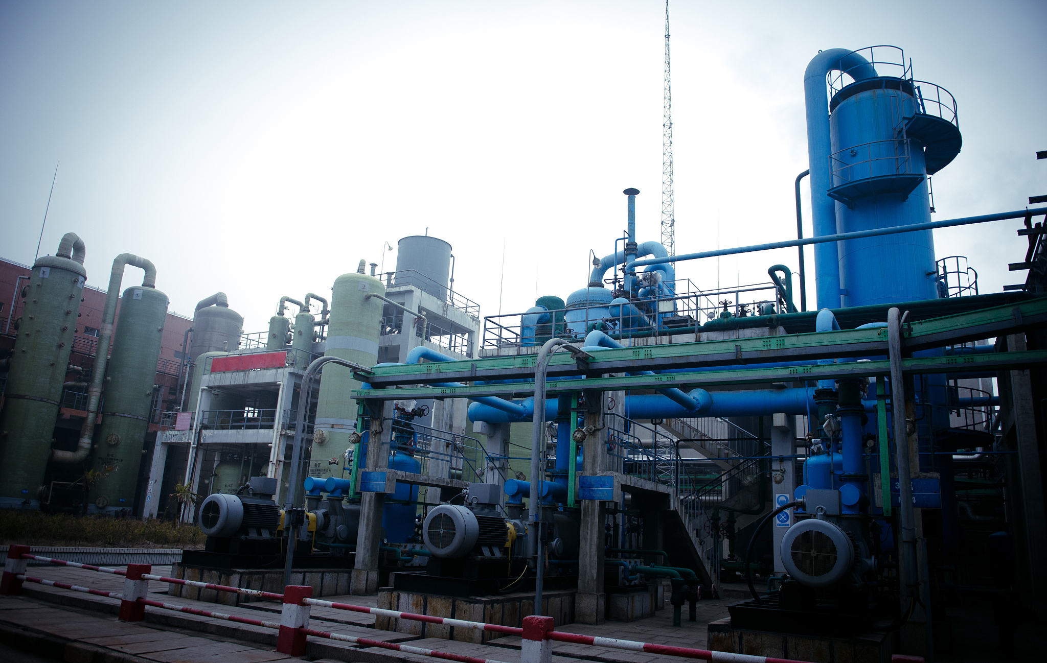 石油是怎么变成汽油的