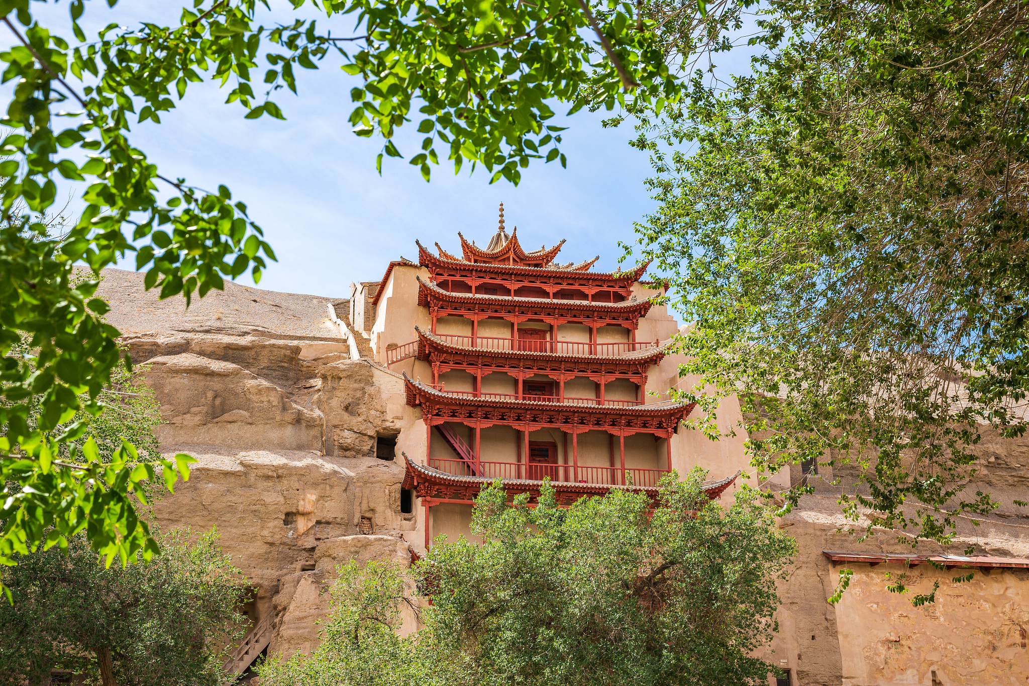 西部旅游开发史：2000年前的先驱 | 揭秘‘西部大开发’战略对旅游业的推动