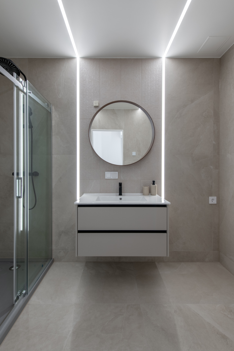 LED Bathroom Mirror: Enhance Your Space with Style, Light, and Function