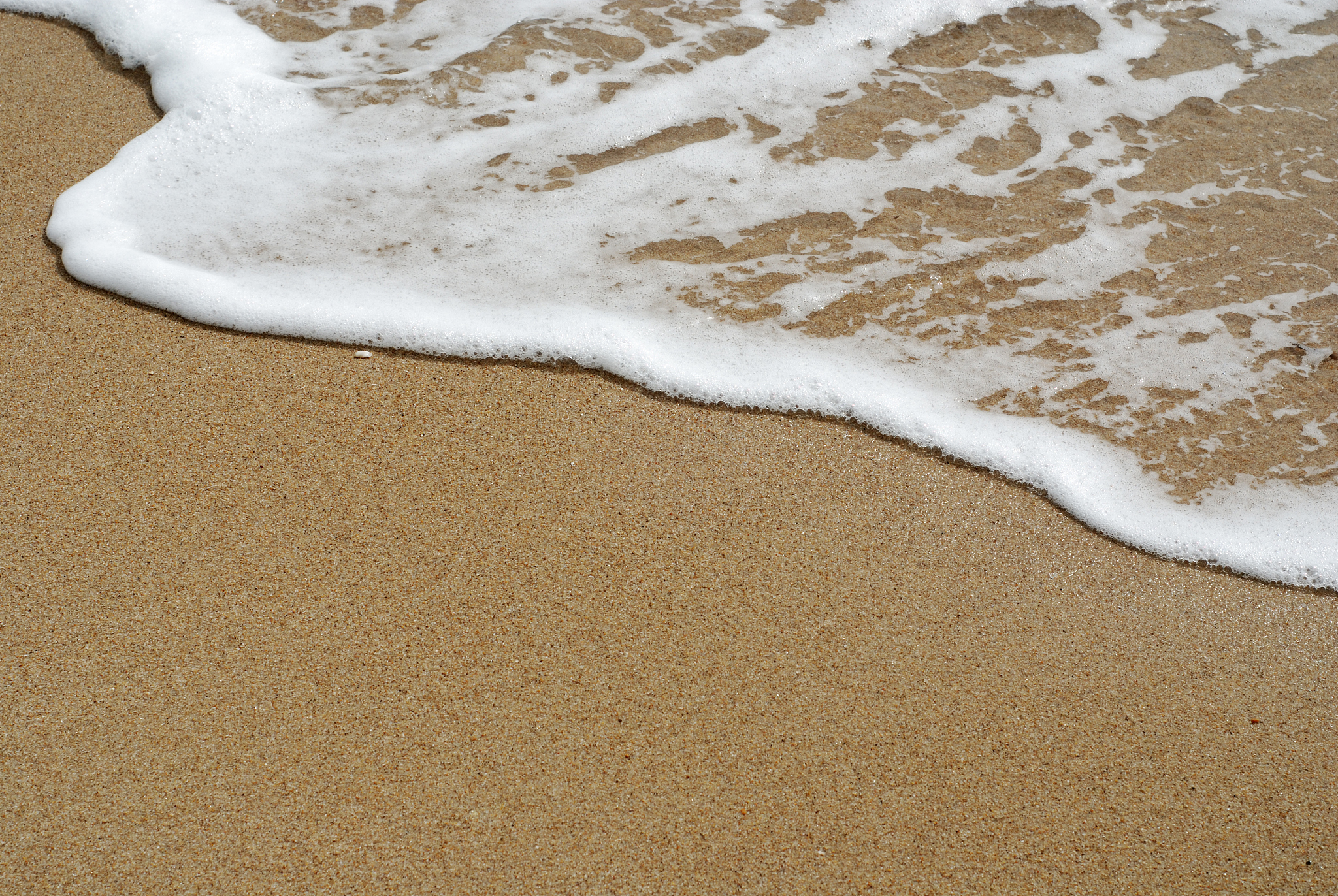 不是清水和沙子你傻吗清水能储存吗