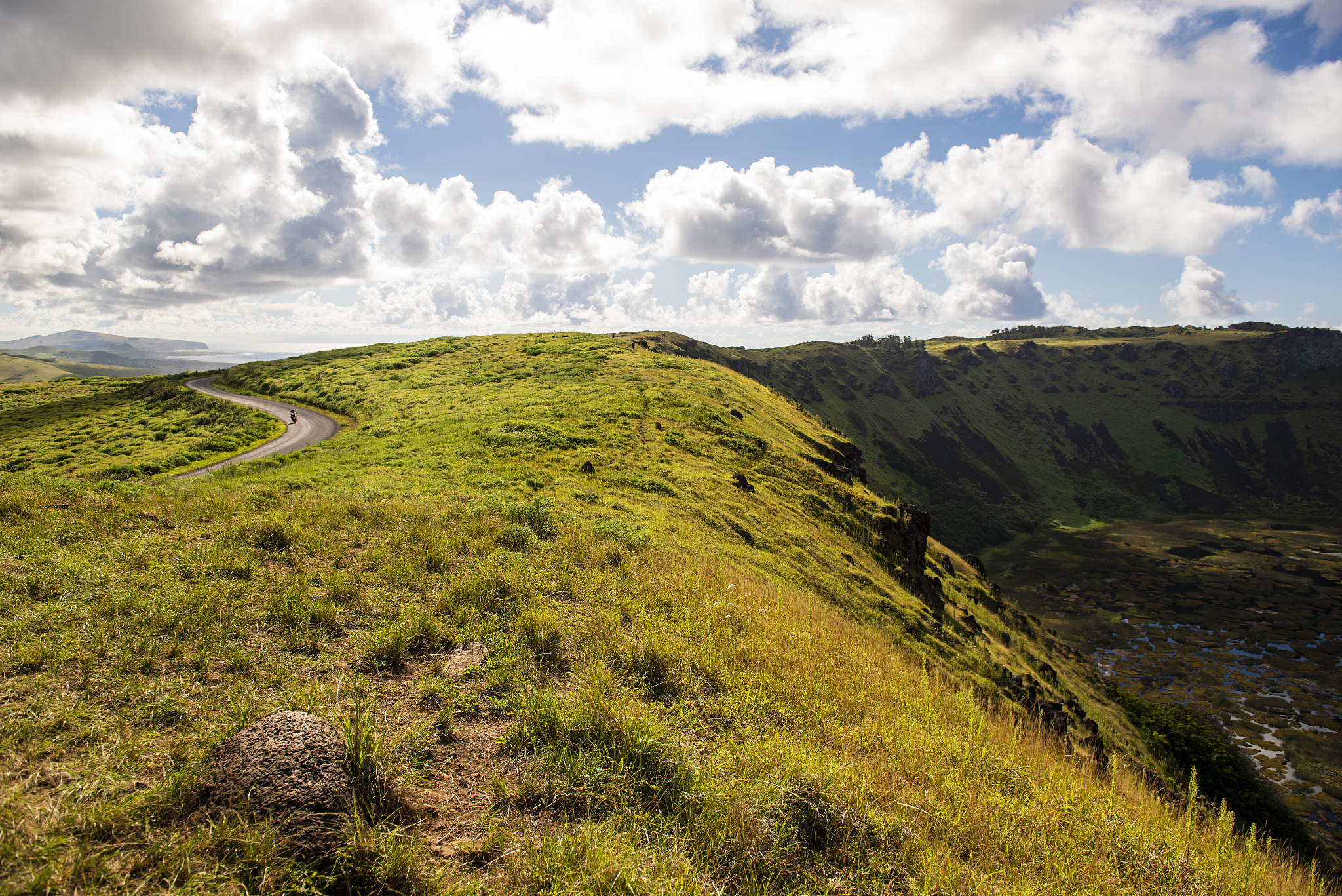 rano kao volcano crater lake, easter island