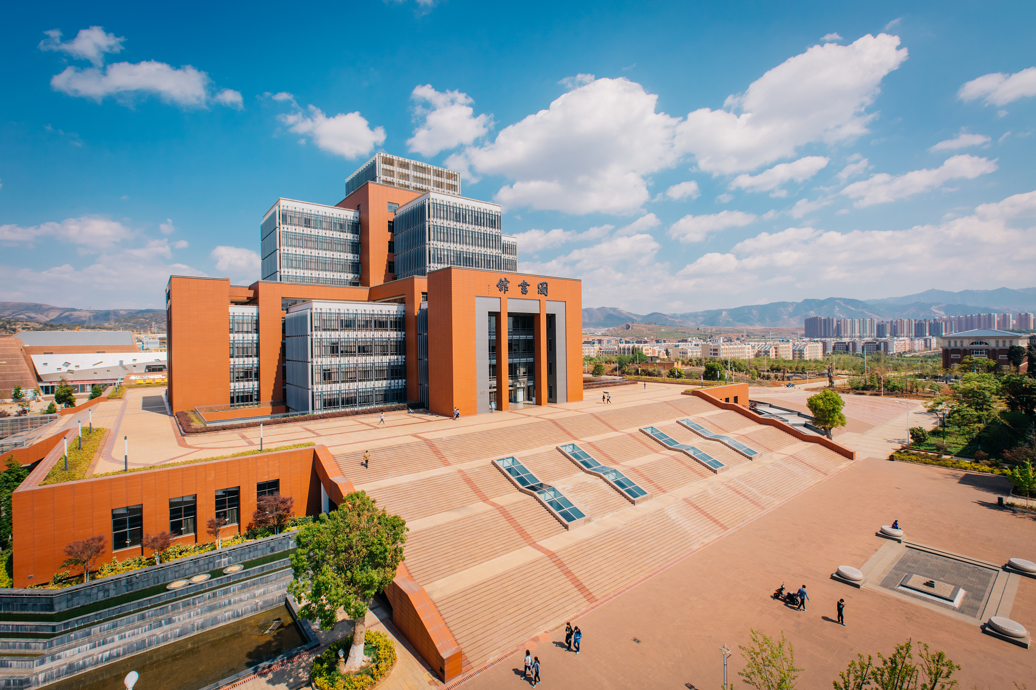 昆明医科大学怎么样_学校地址在哪里
