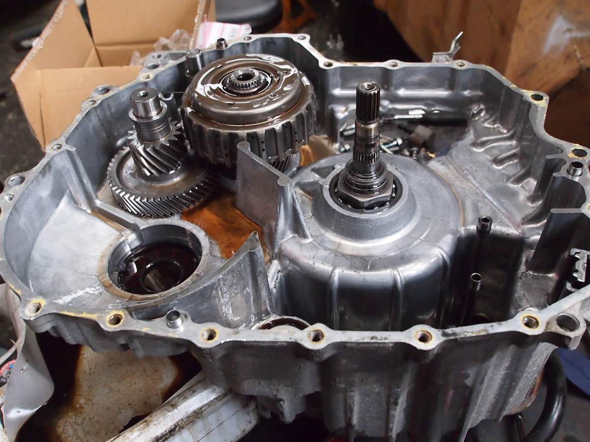 CVT双离合变速箱的优势与特点