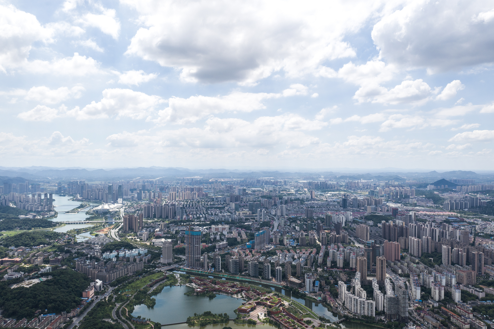 航拍长沙城市天际线