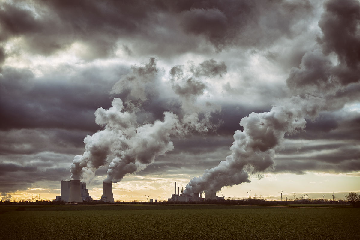 大气污染成因分析：工业、交通、农业等因素详解