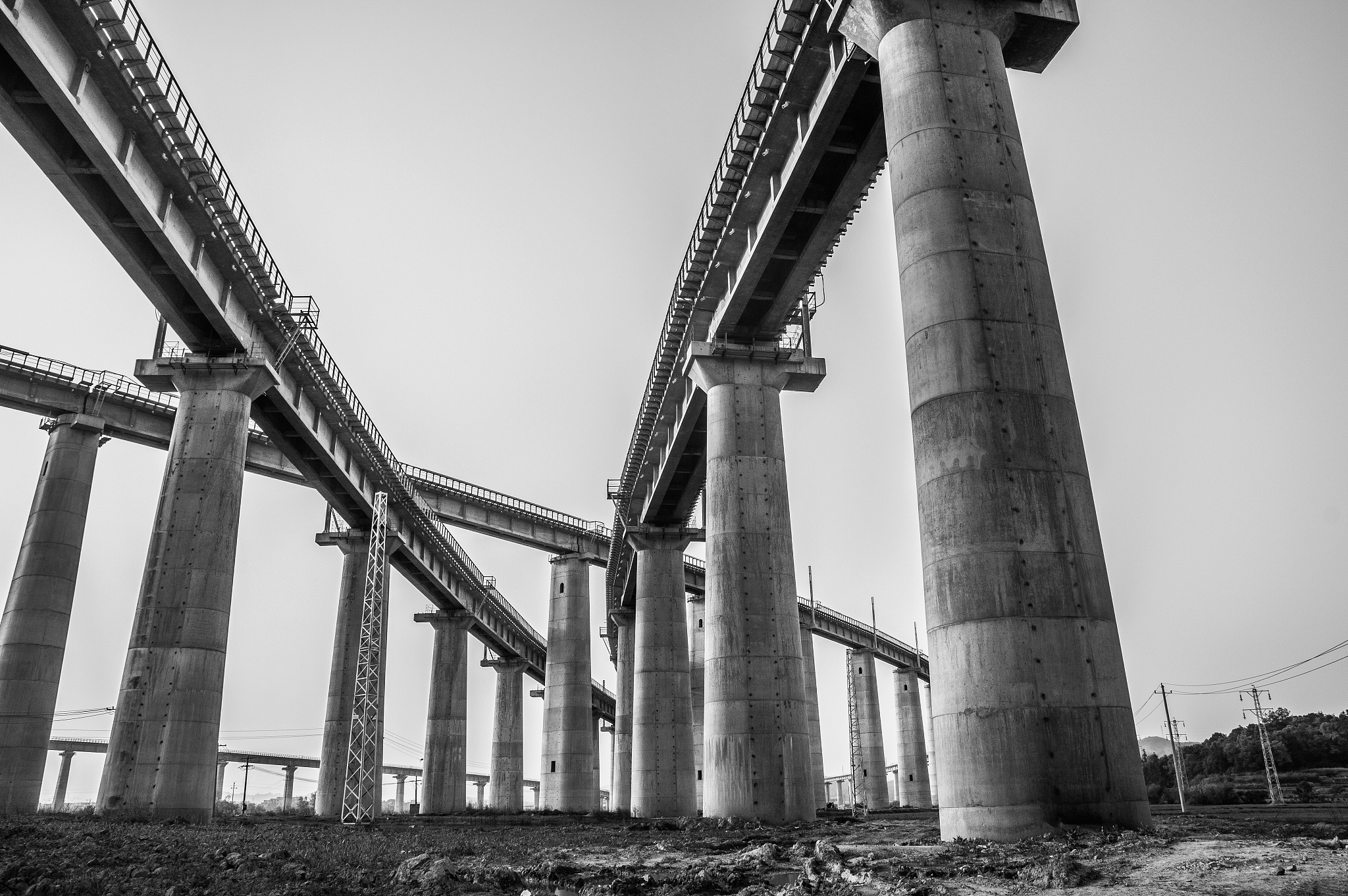 贵阳市高铁专业学校的环境施舍以及办学理念如何