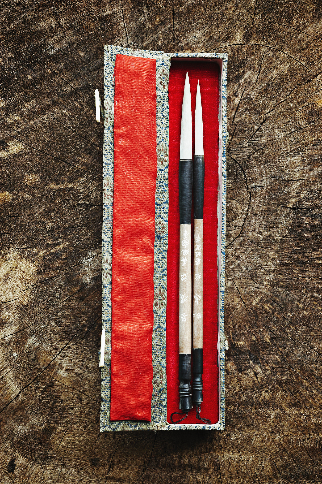 chinese calligraphy brushes, close-up