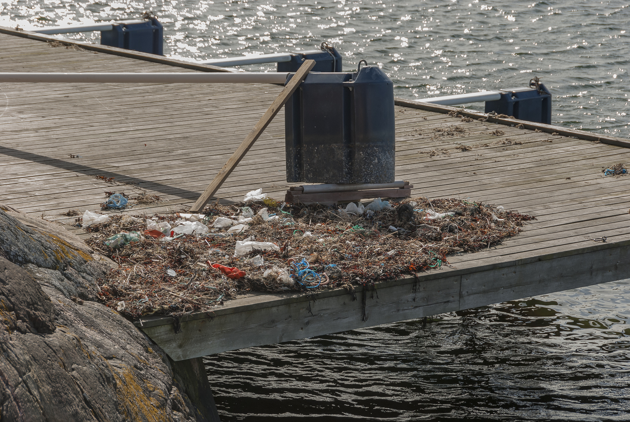 固体废物处理和生活污水排放指南 - 船舶速度要求
