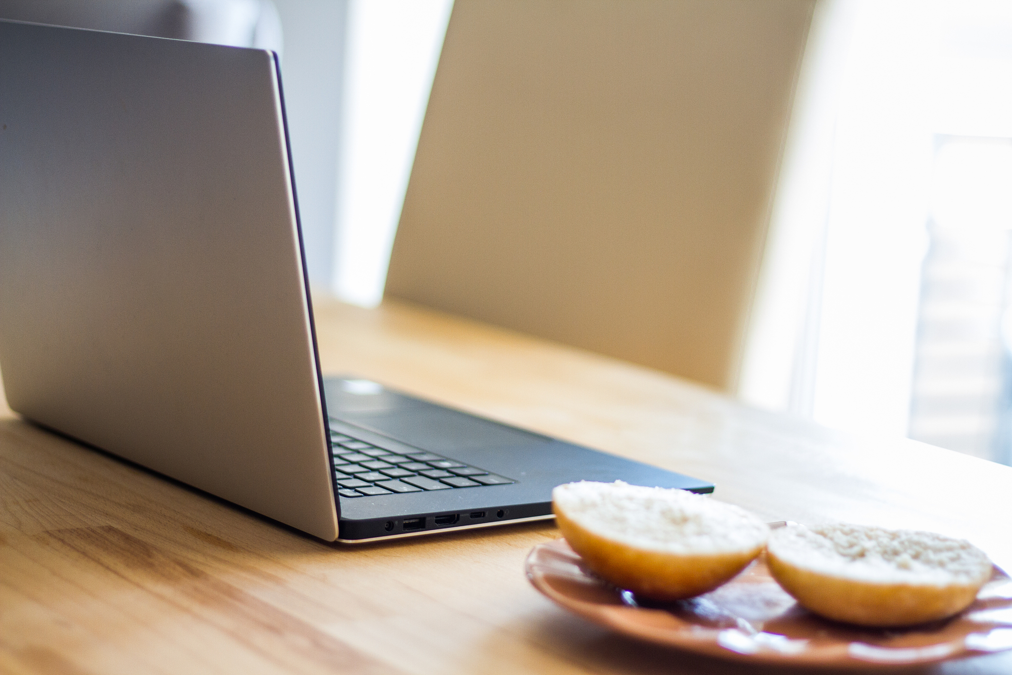 unhealthy eating while working from home