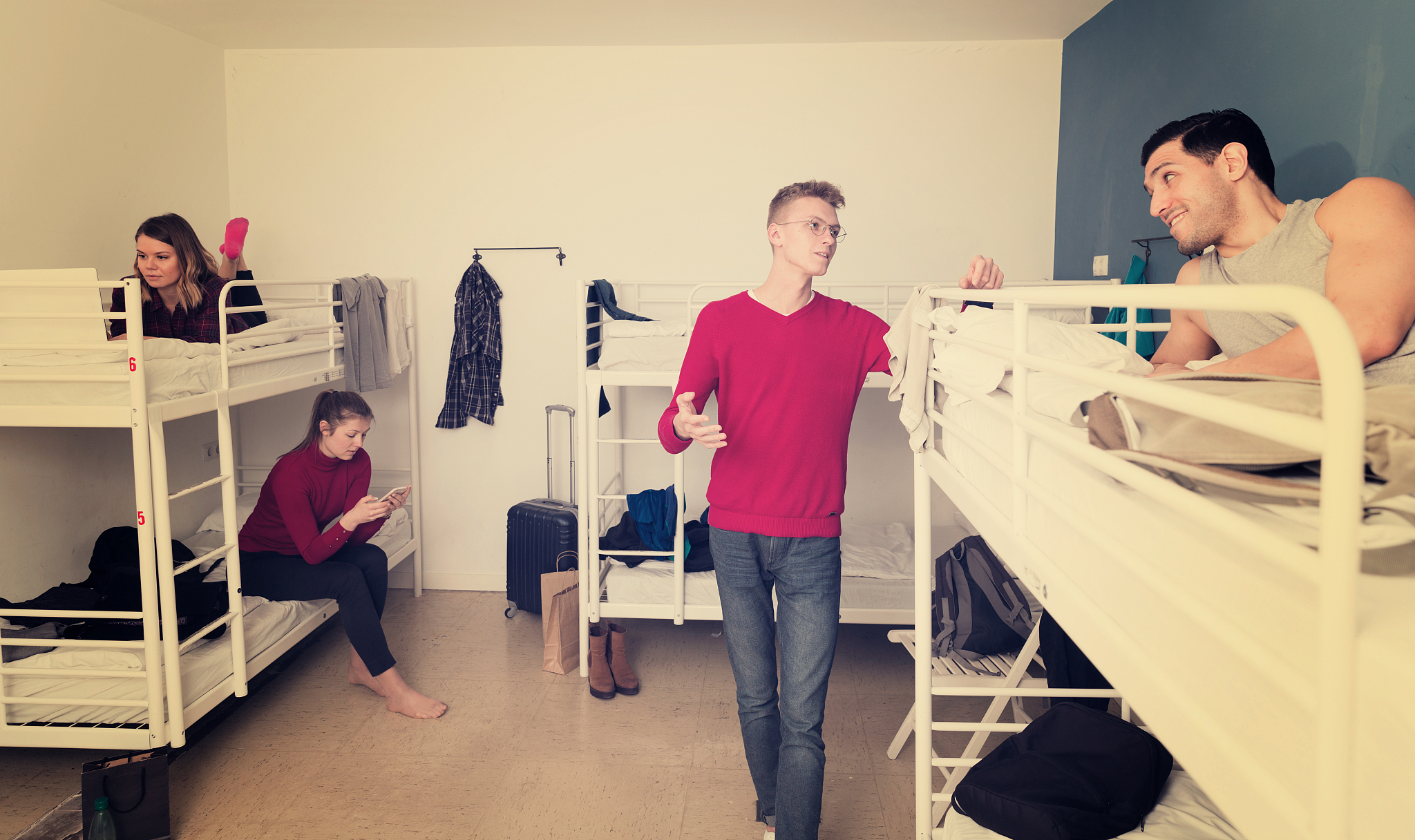 高情商回复“去旅游吗”：如何巧妙回应邀约