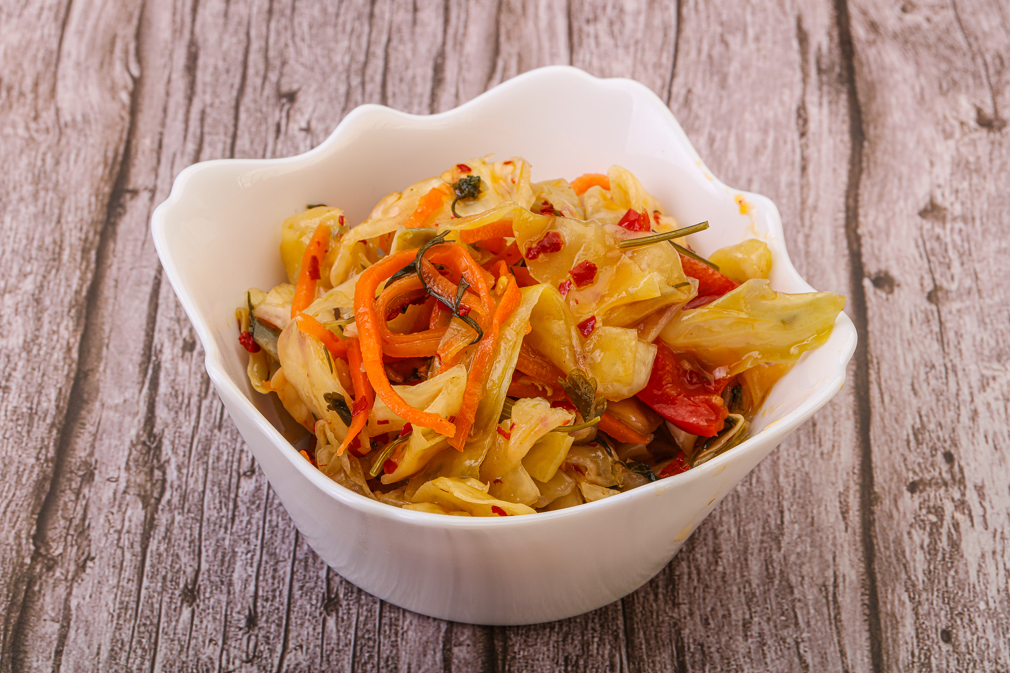 spicy pickled cabbage with carrot
