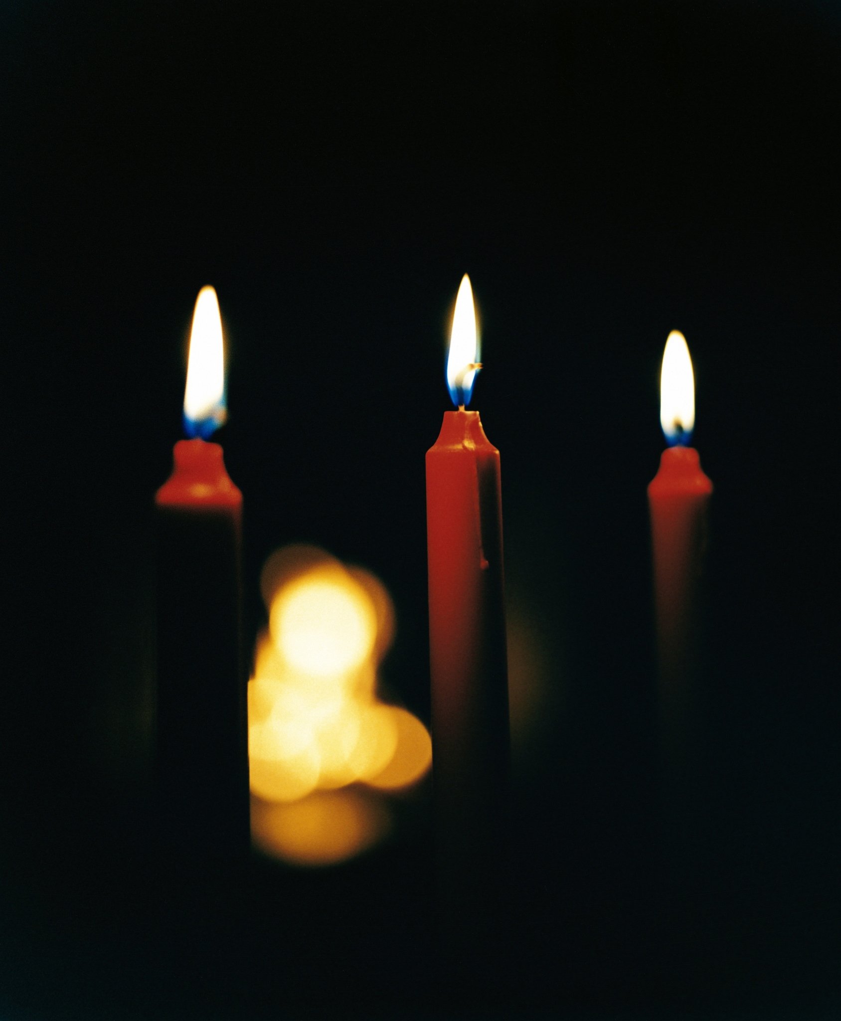 亲人去世守夜习俗：时间、礼仪和意义详解