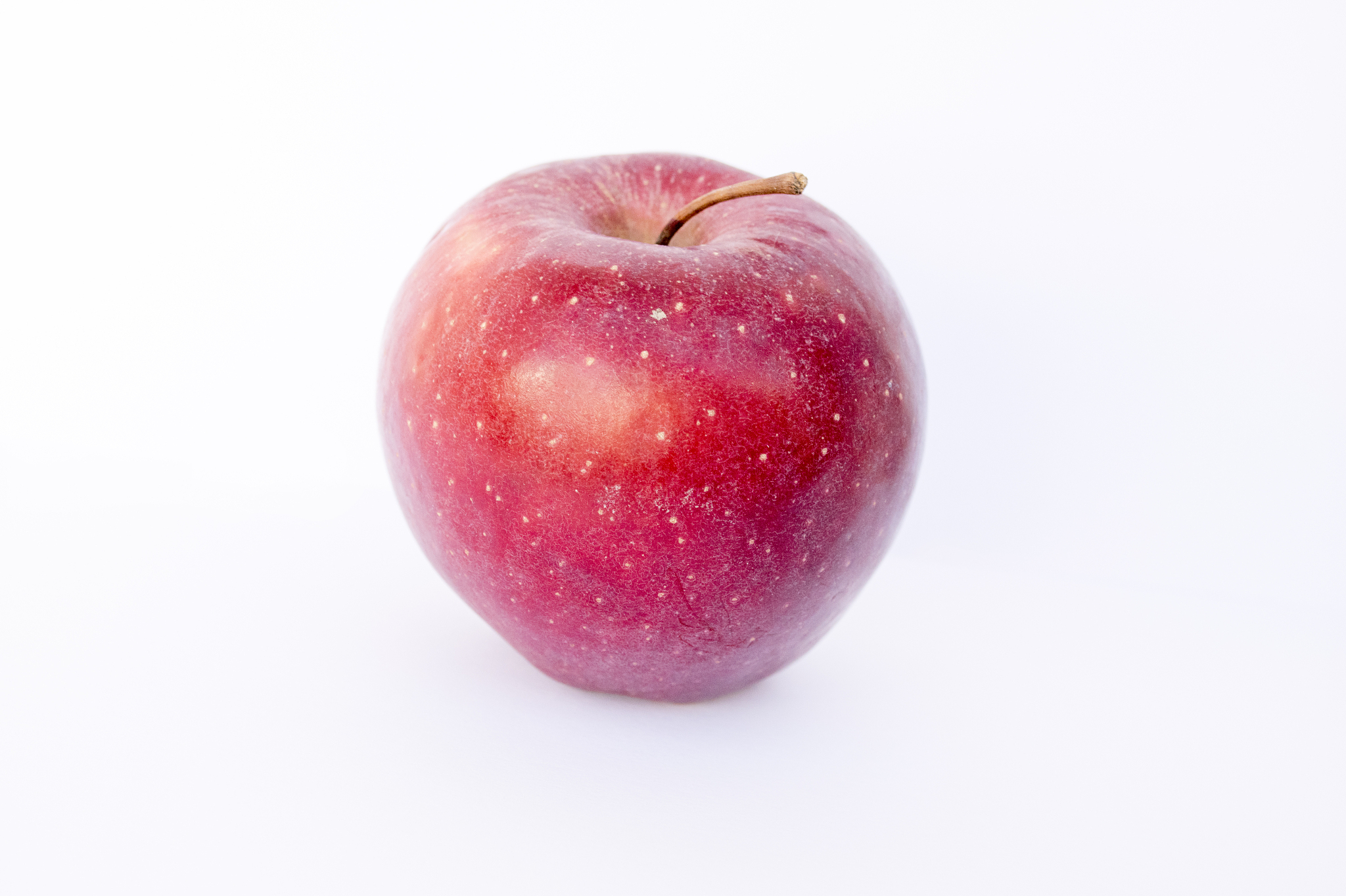 red apple