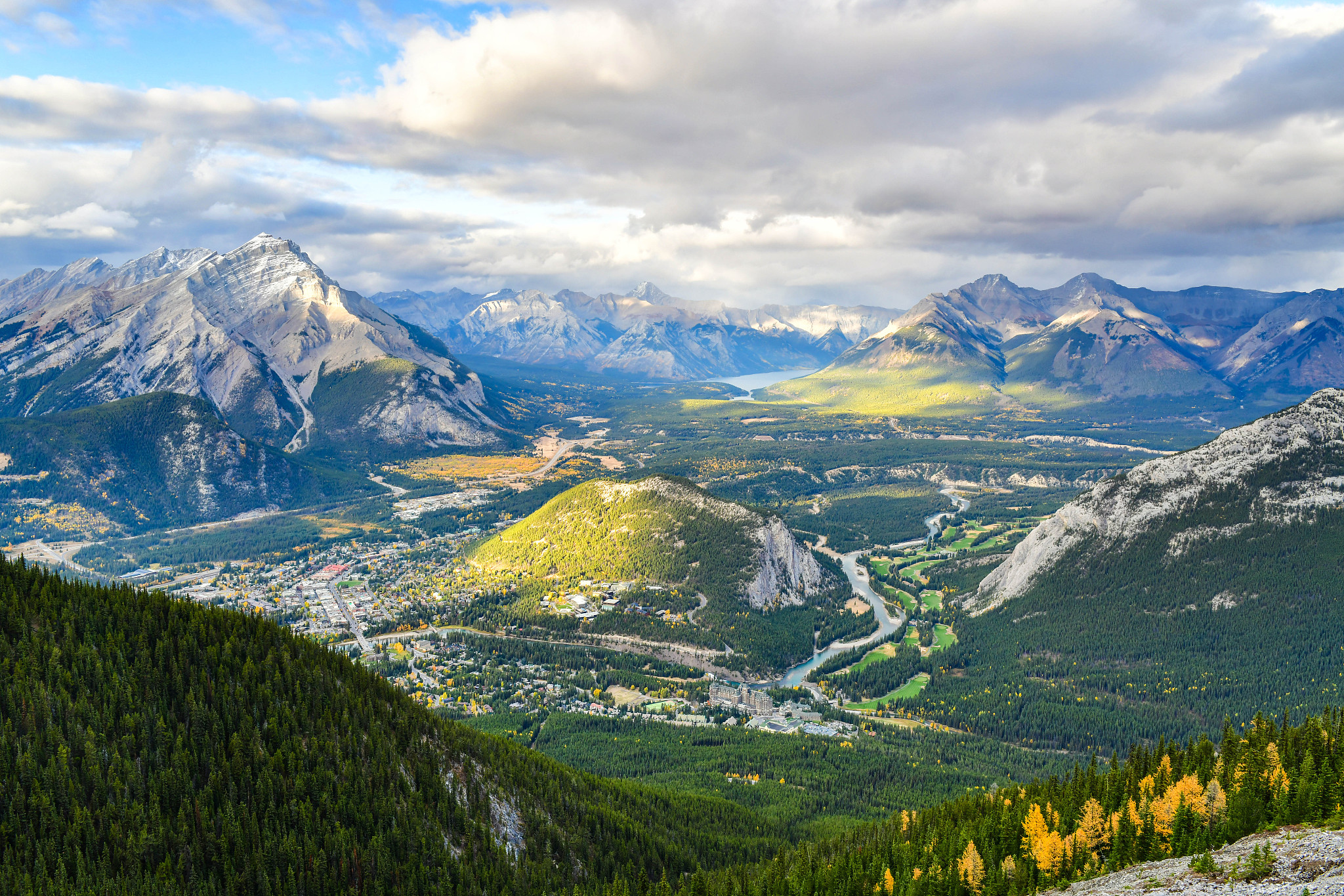 canadian rockies seen from sulphur mountain,banff,canada