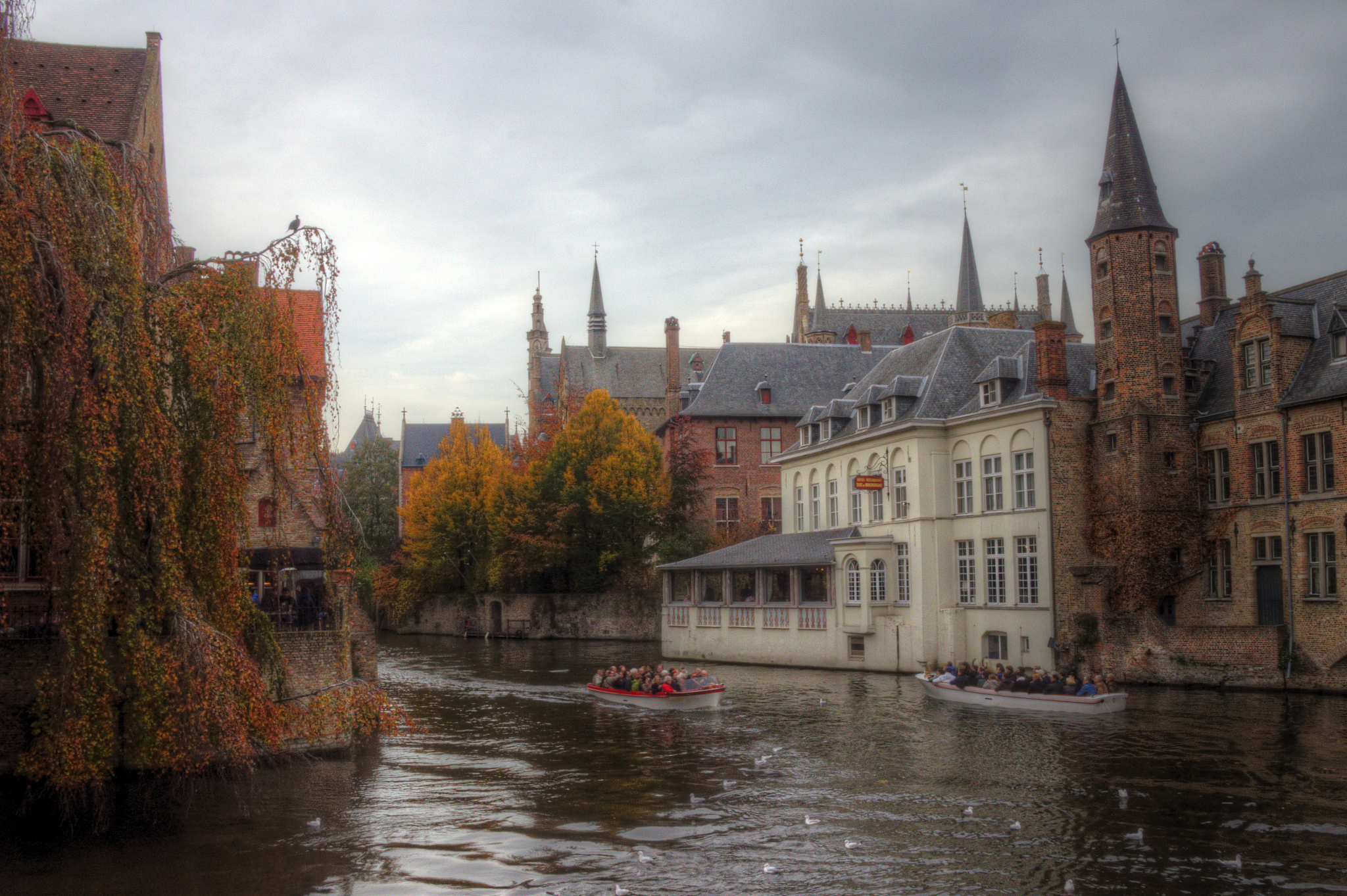 bruges central canal in fall colours