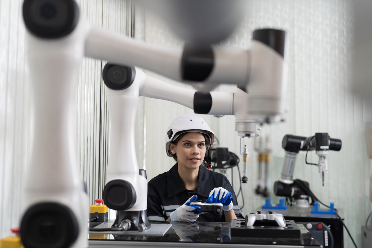 荆门现代学校2022年新增专业：人工智能、数据科学、机器人工程等