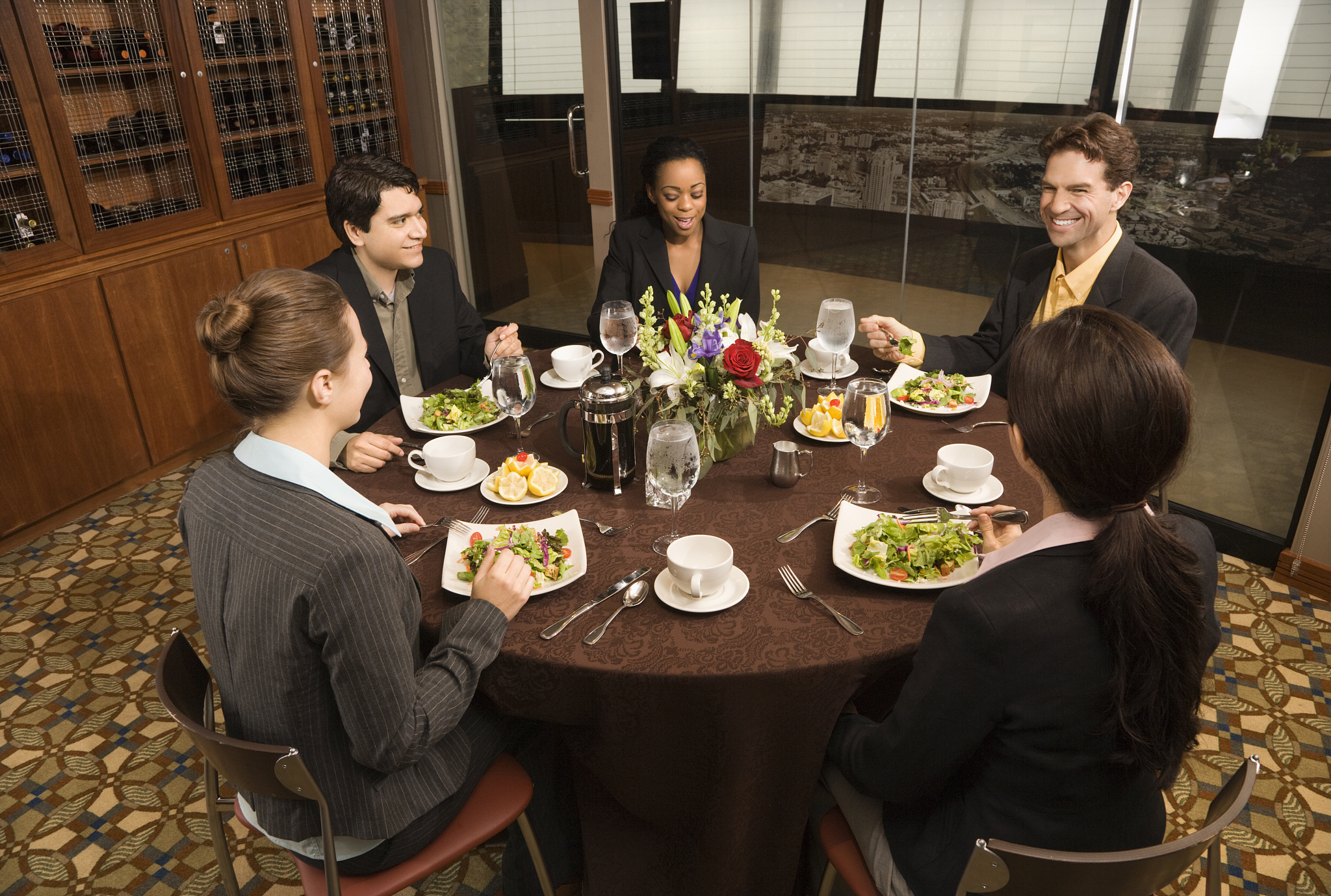 第一次约领导吃饭应该怎么说