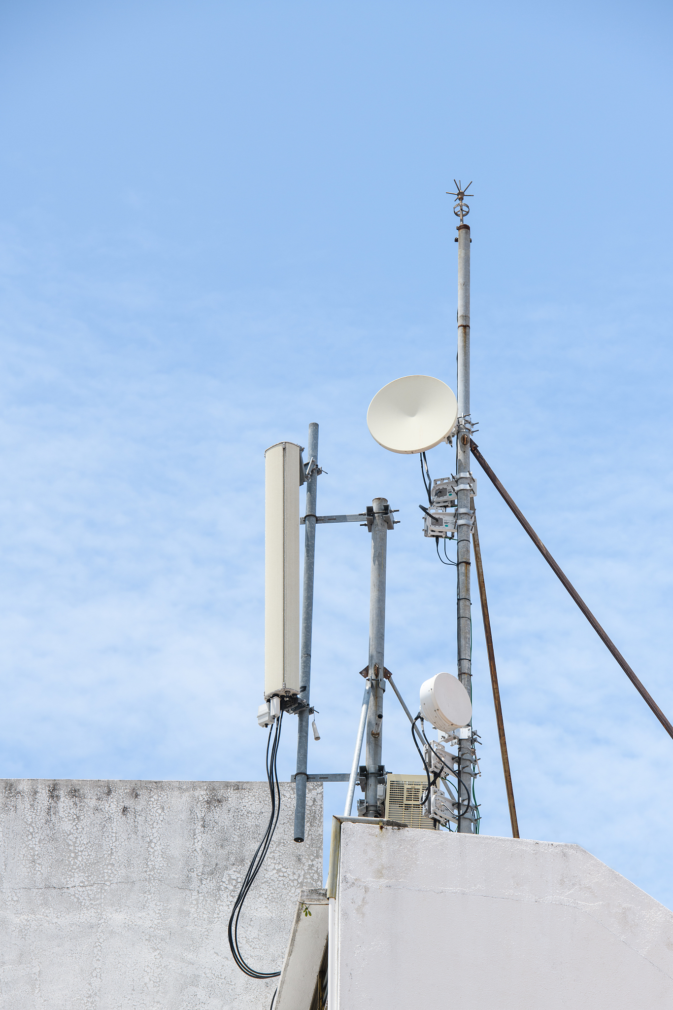 telecommunications tower with antennas