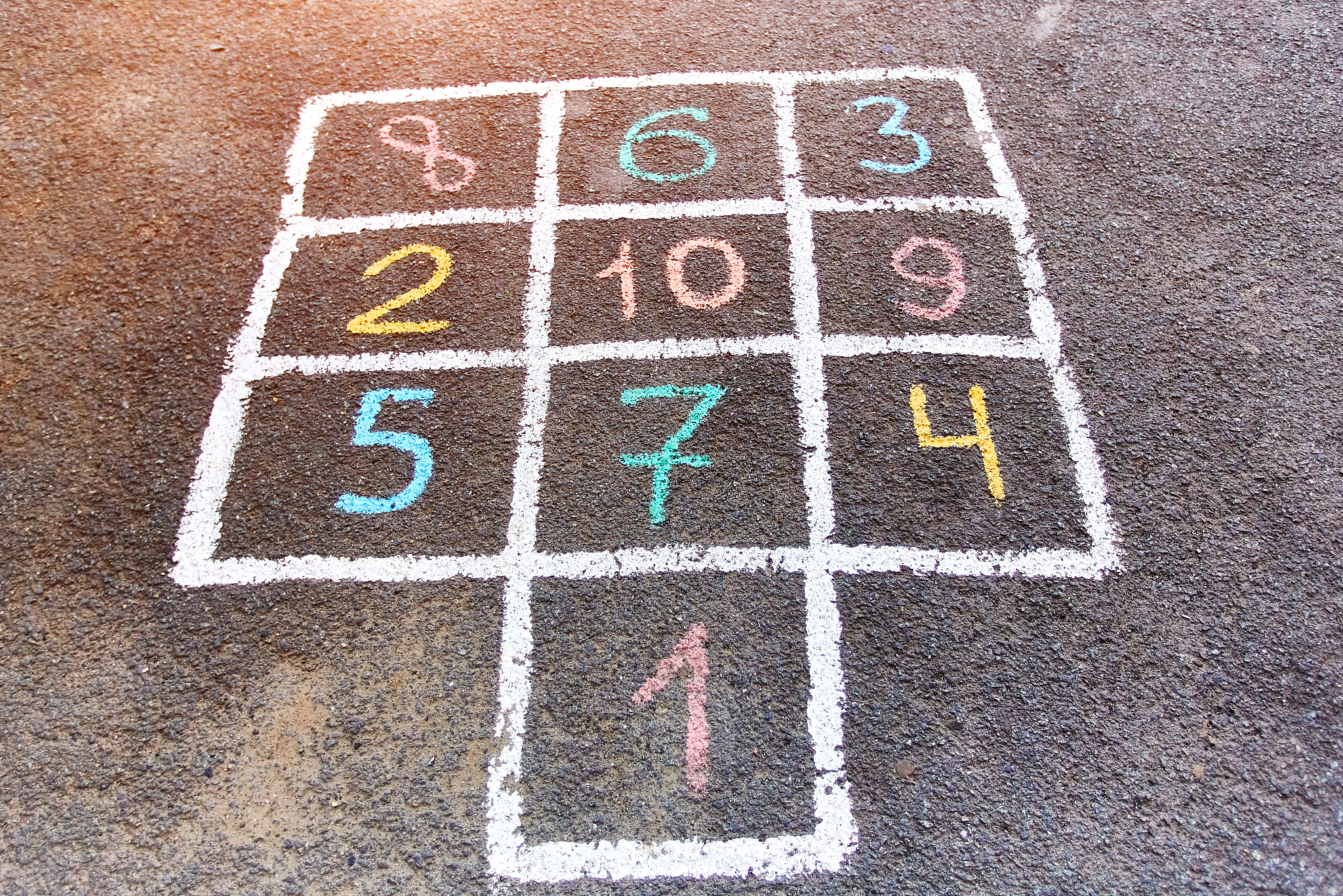 人生哲理：跳房子游戏中的10个智慧启示