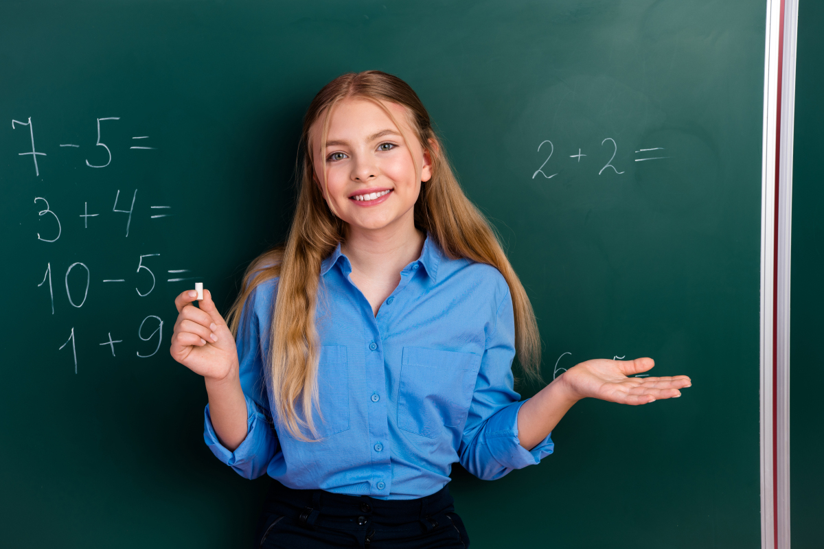 小学通过老师的引导害怕数学的学生变得最爱数学学生说数学真是太有意思了！200字