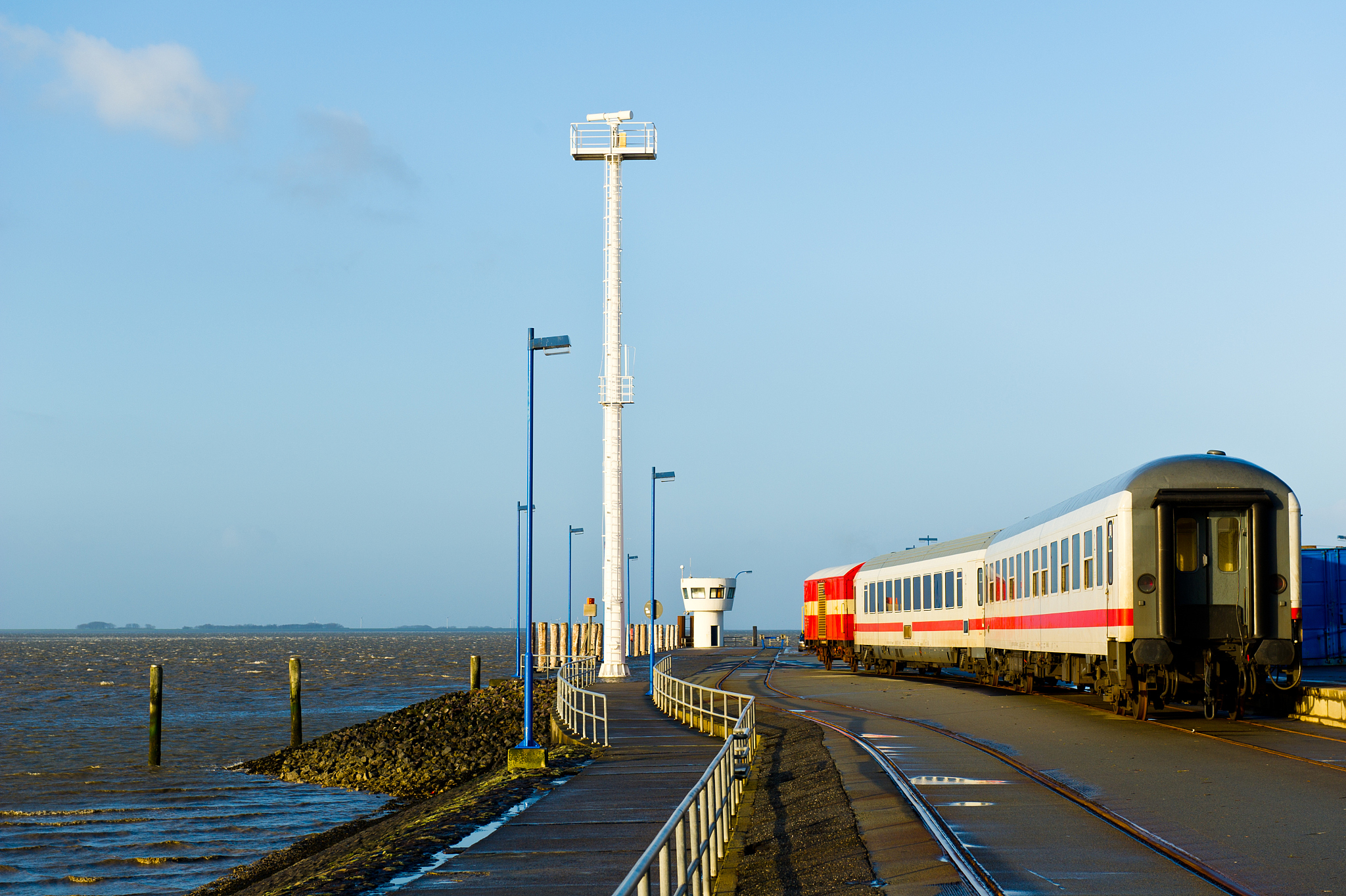 贵阳铁路运输学校毕业生月薪是多少