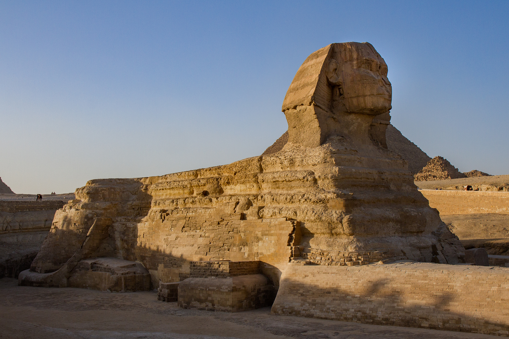 the great sphinx at the great pyramids of giza