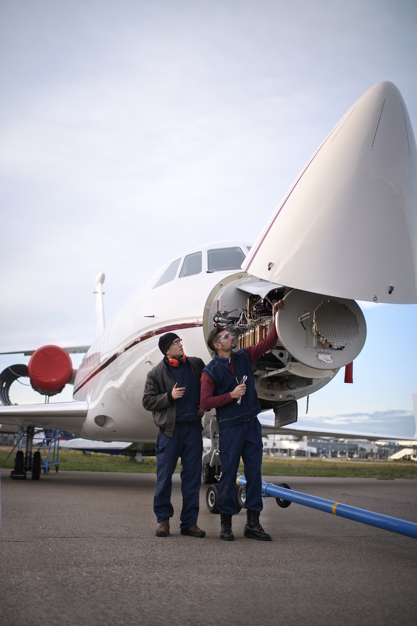 陕西航空工程技术学校专业设置：航空制造、飞行器设计等