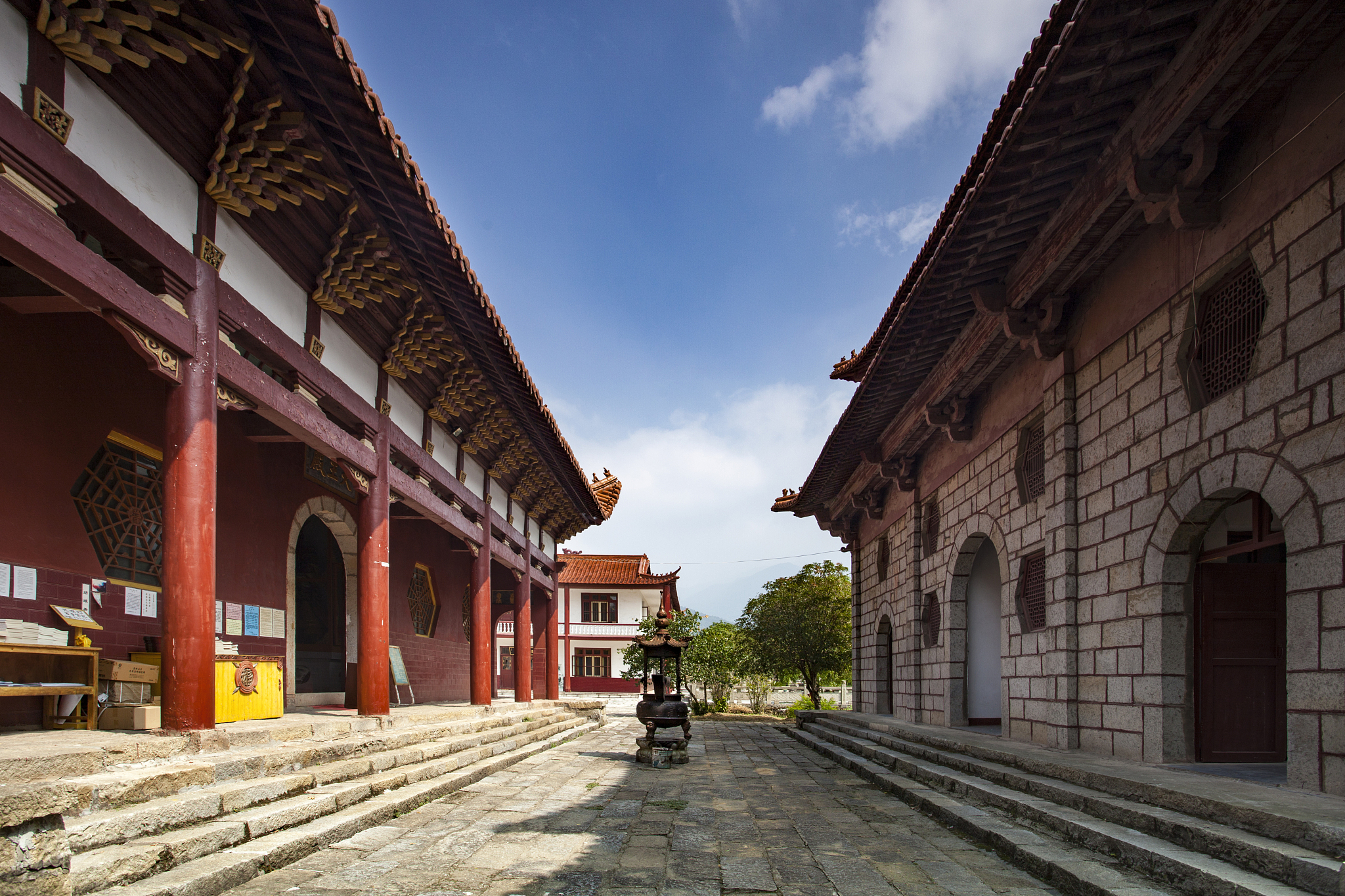 2021年九江中专学校报什么专业的多？