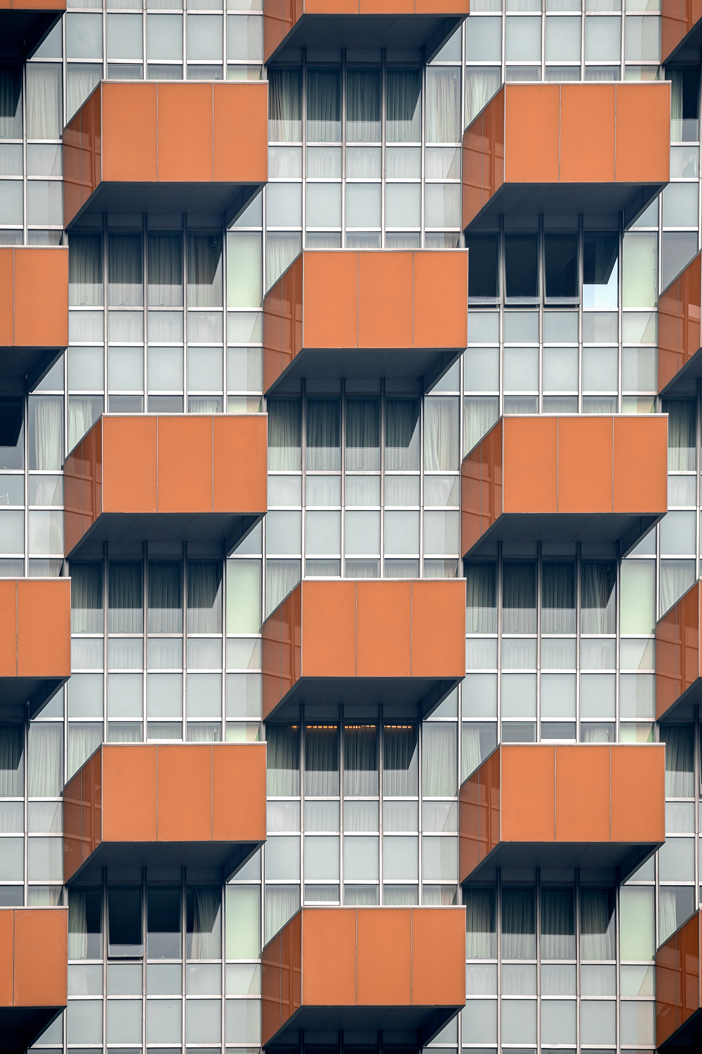 三阶魔方打乱R D U2 R U D2 B U2 B D U2 D F L U F2 L的解法