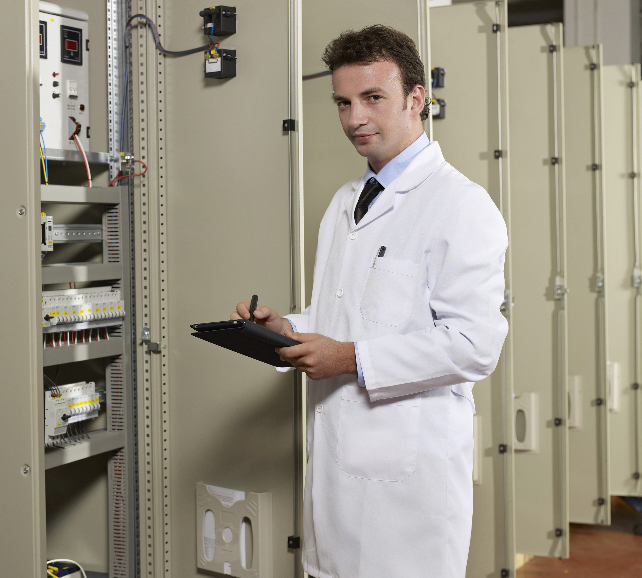 苏州工业园区工业技术学校2023年招生专业：机械制造、电子信息等