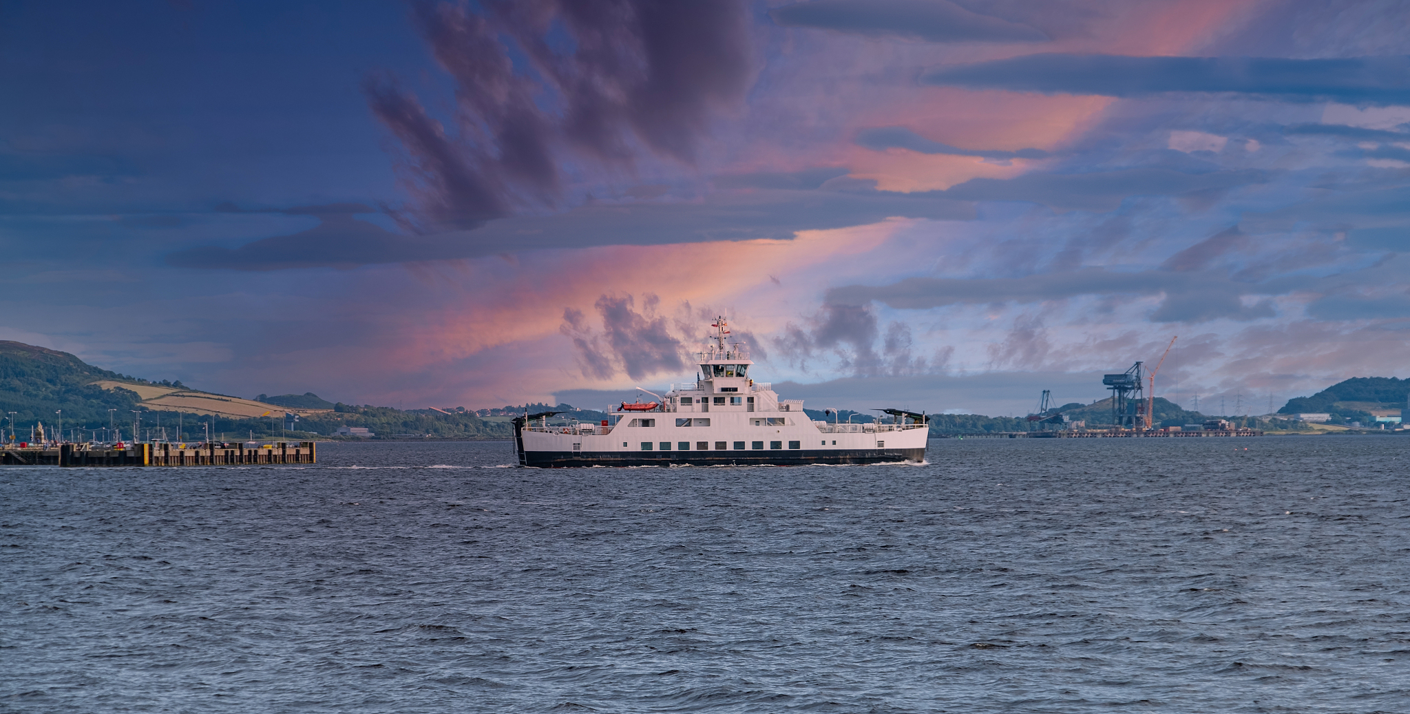 largs pier and the millport ferry heading over to millport on th