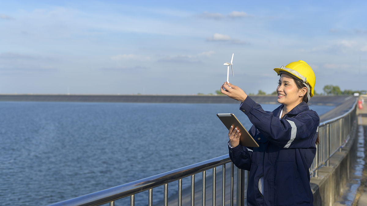 四川男生读铁道工程技术专业好不好