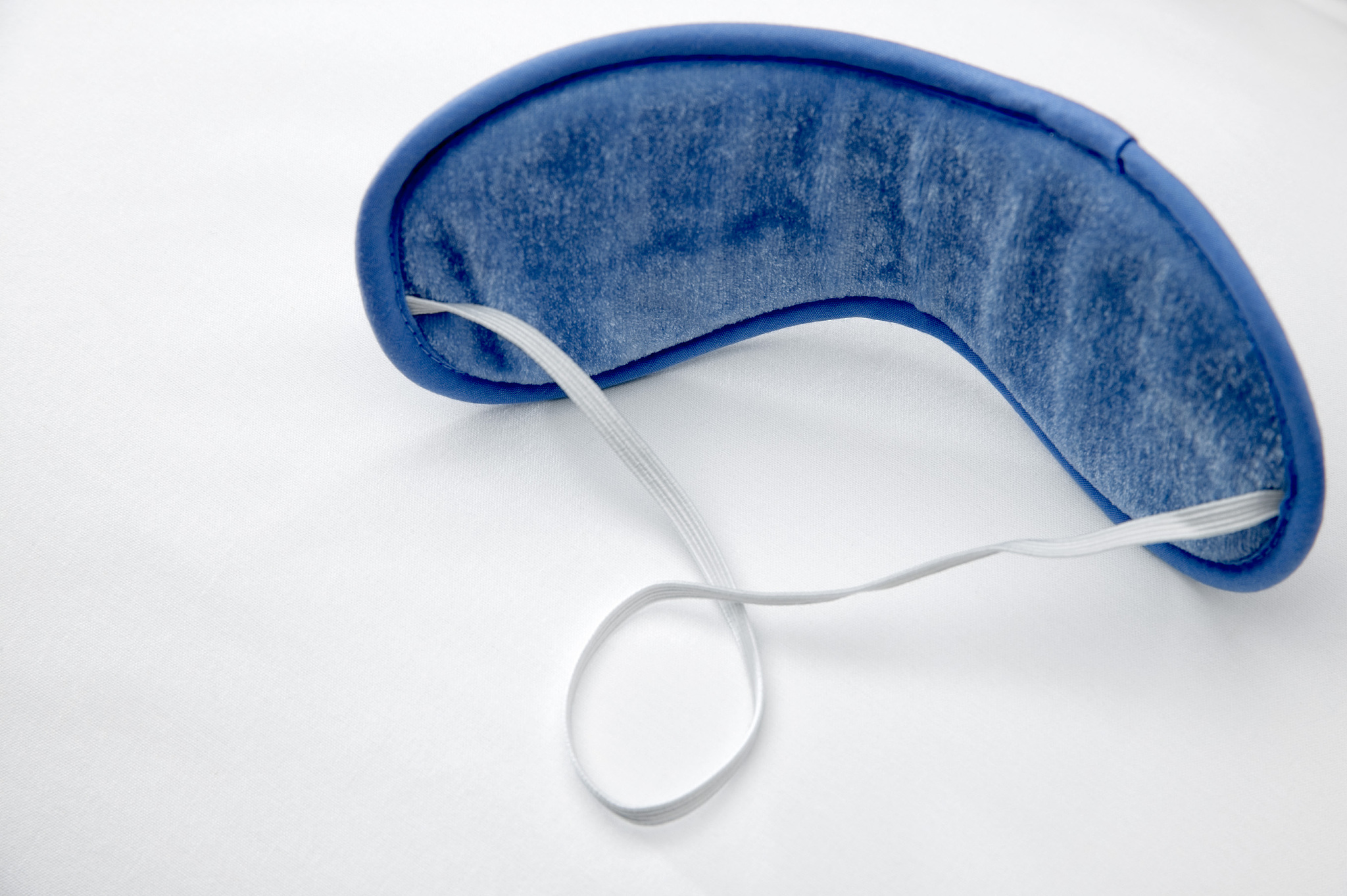 EVA材质的颈托 我拿去清洗了下雨天能拿去晾干吗？什么天气晾干比较好呢？