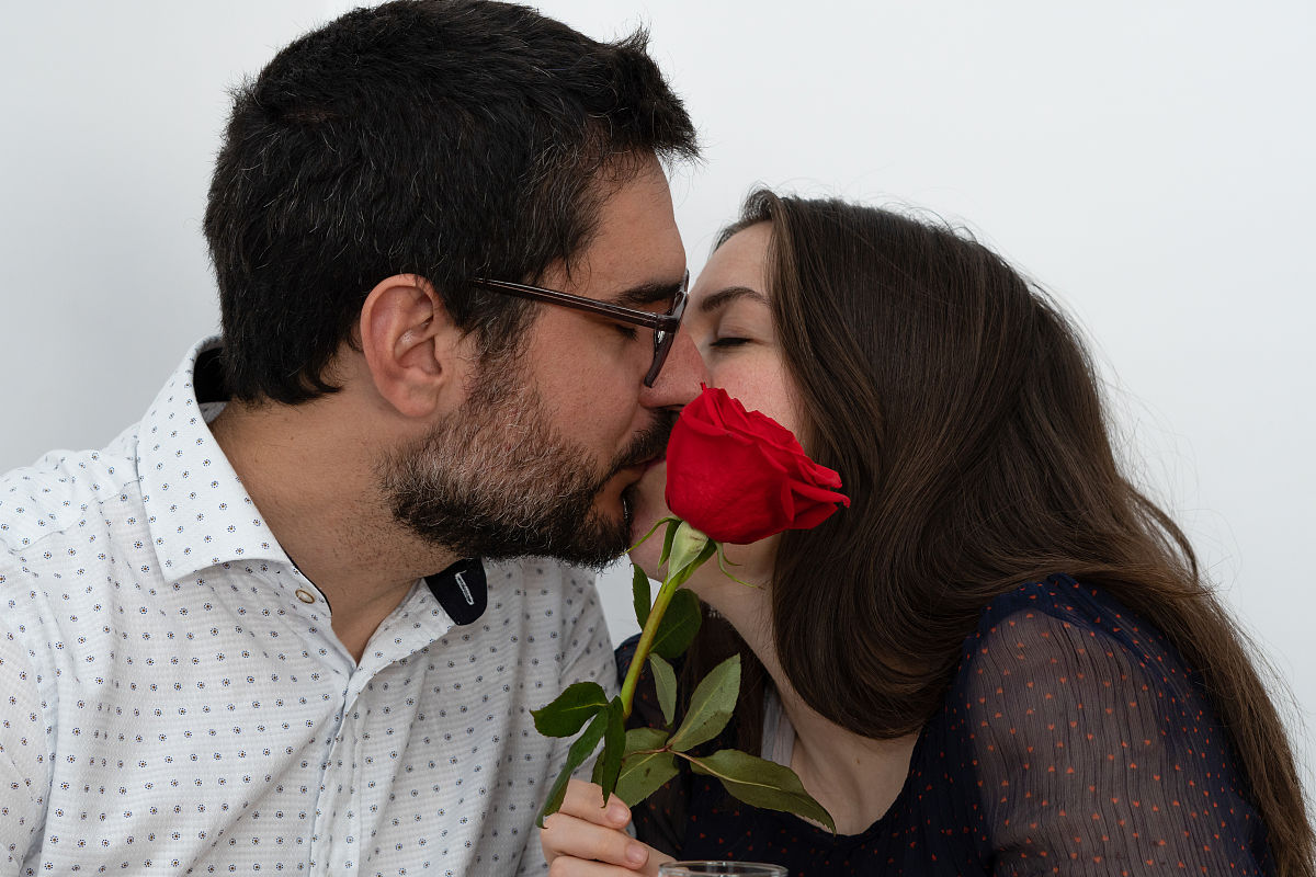 我想像你是多么甜美的嘴对我的感觉你的技能无可估量