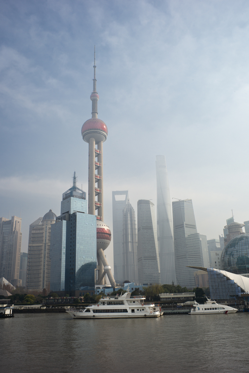 上海旅游指南：探索东方明珠的魅力