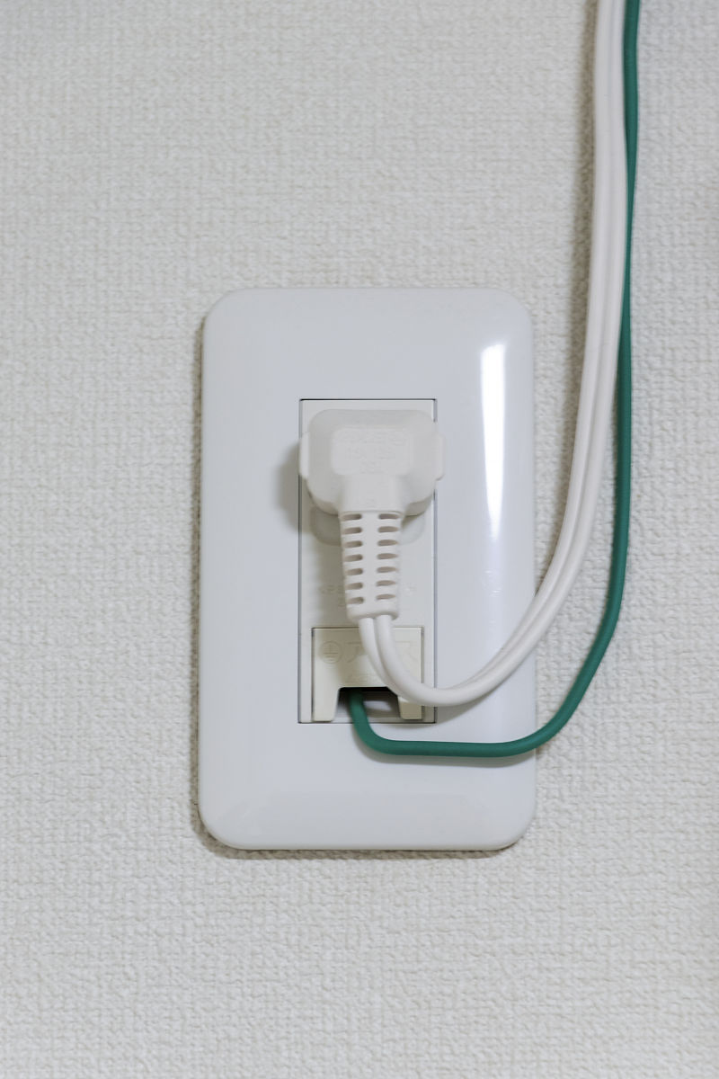 防静电工作区接地端子电阻要求及作用