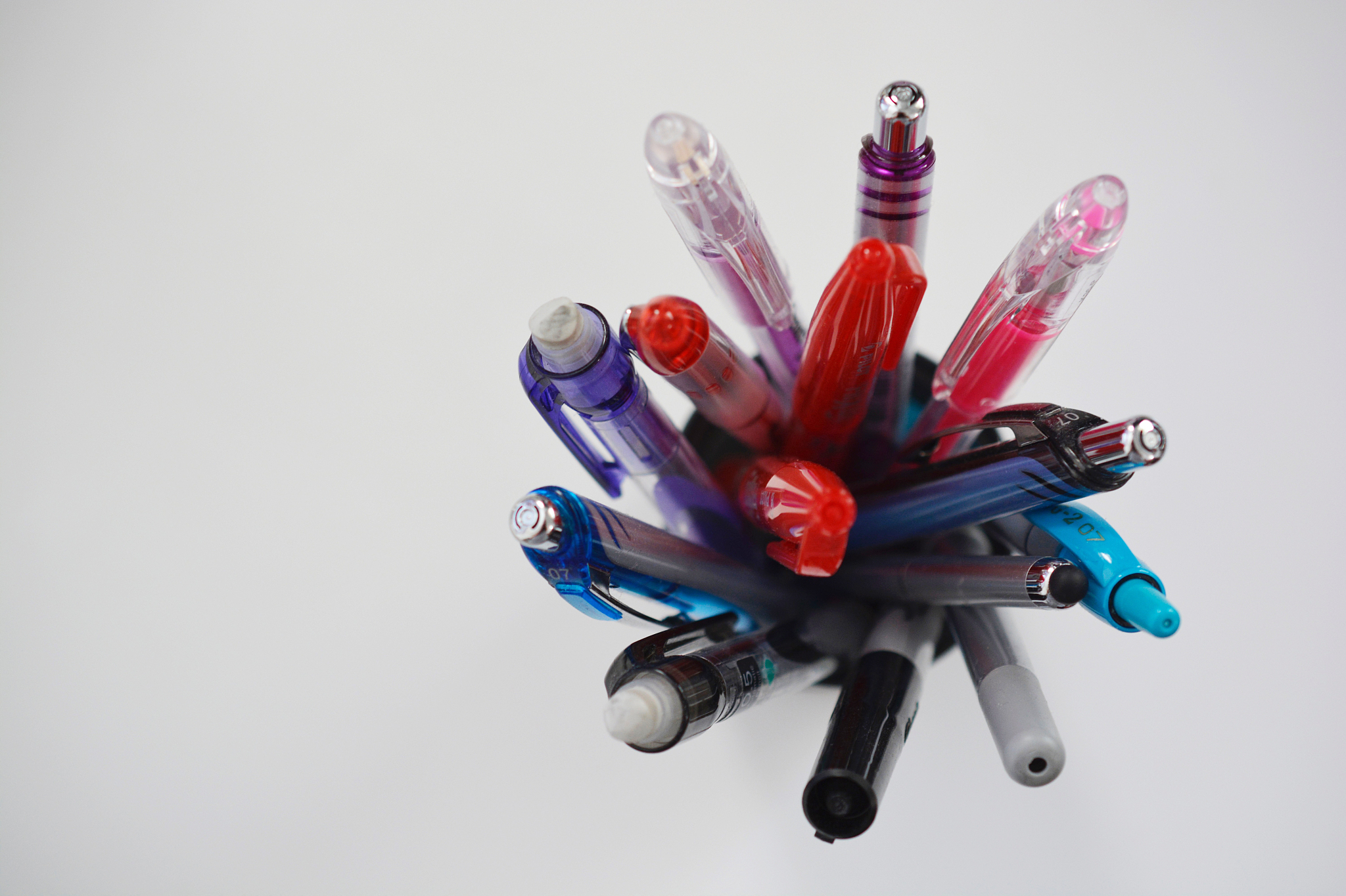 圆珠笔用多久才算久？脑洞大开的10个理由让你想要一支可以用到天荒地老的神笔！