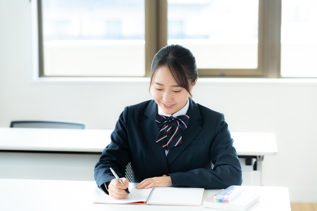 成都航空面试技巧：如何应对面试？