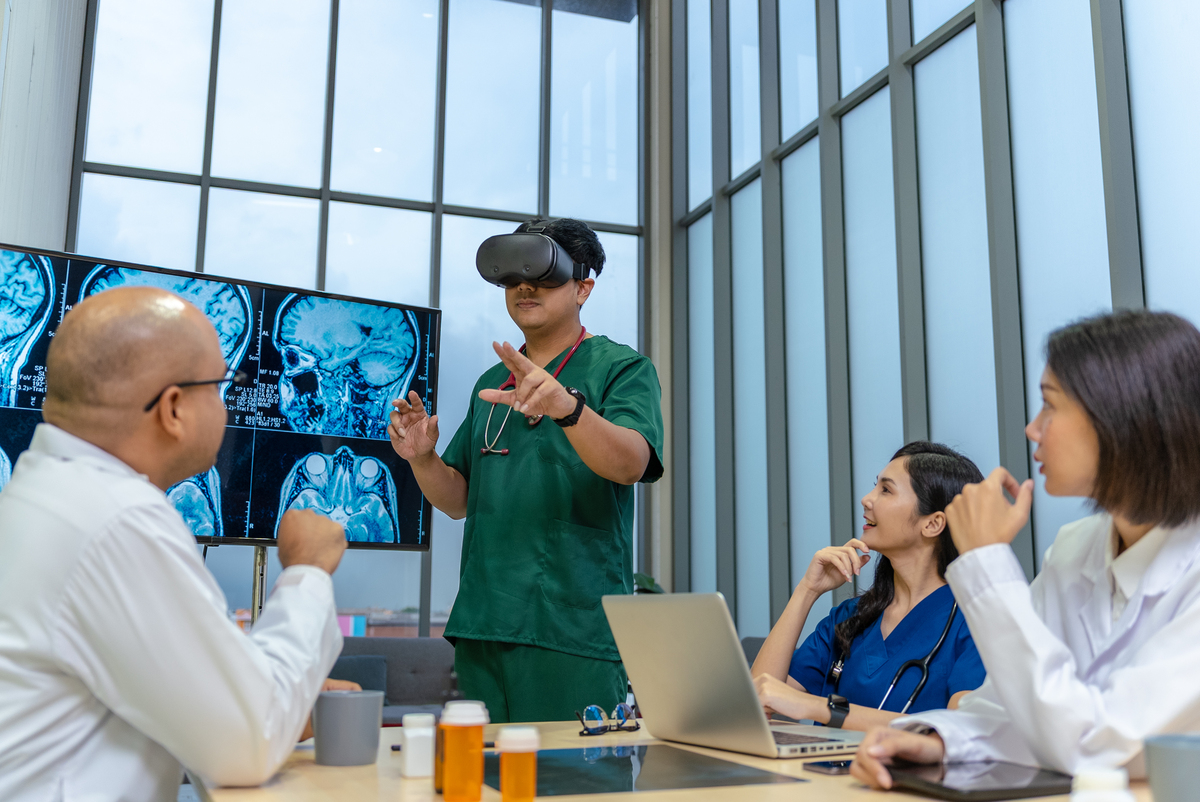 成都城市职业技术学校VR虚拟现实创新人才定制班 - 培养未来VR人才