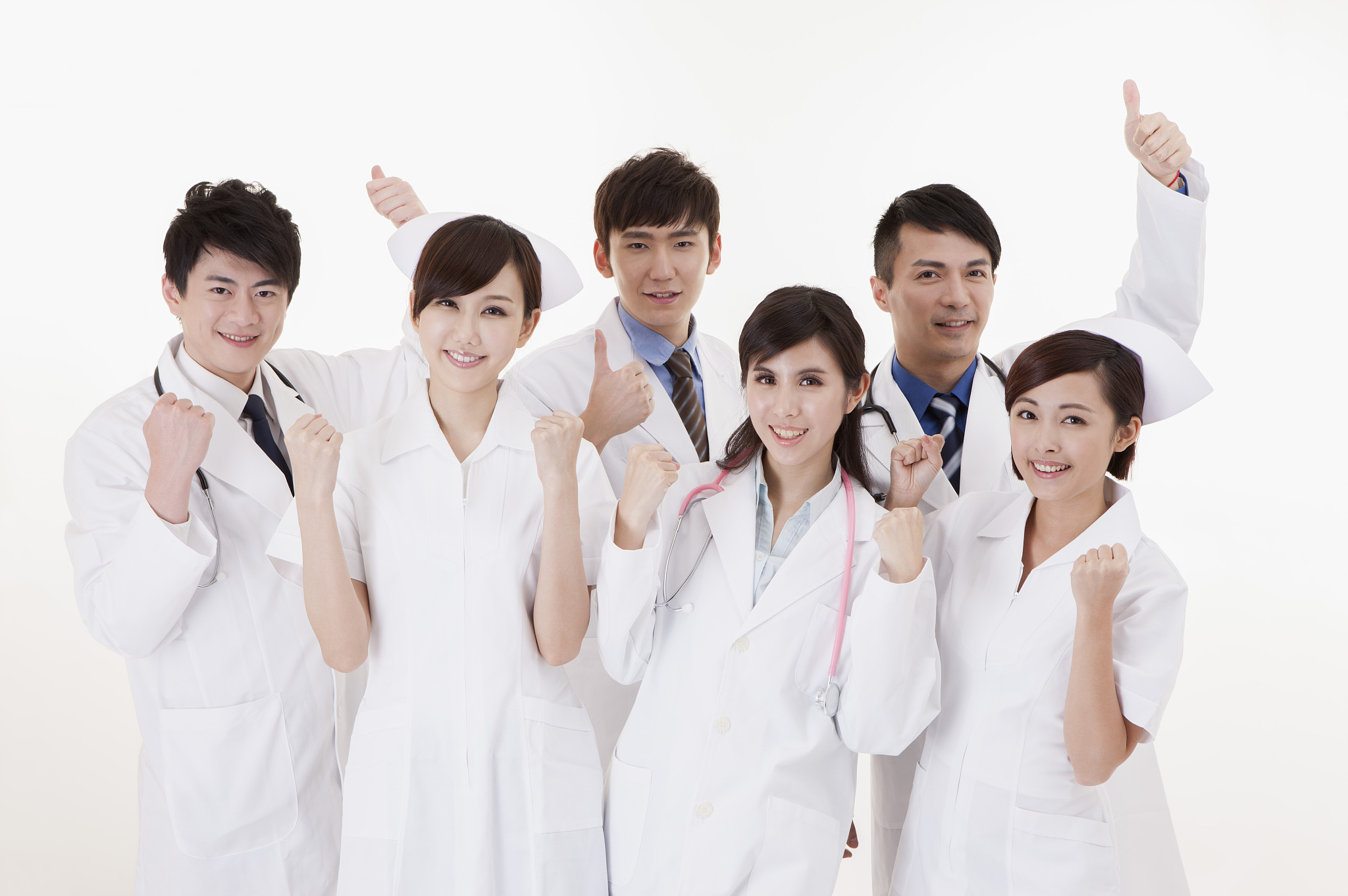 请将以下文字转换为系统功能描述：人员信息管理包含人员信息浏览与维护、人员类别管理、人员统计分析、人员信息的导出、打印 按不同表格形式要求输出 等功能；人员基本信息包括姓名 曾用名、出身年月、性别、身份、学历学位、部 门、职务职称、职级、岗位级别 正高等、岗位等级、职称资格获得时间、岗 位聘任时间、参加工作时间、进入单位时间、工作经历、家庭主要成员情况等等 内容。