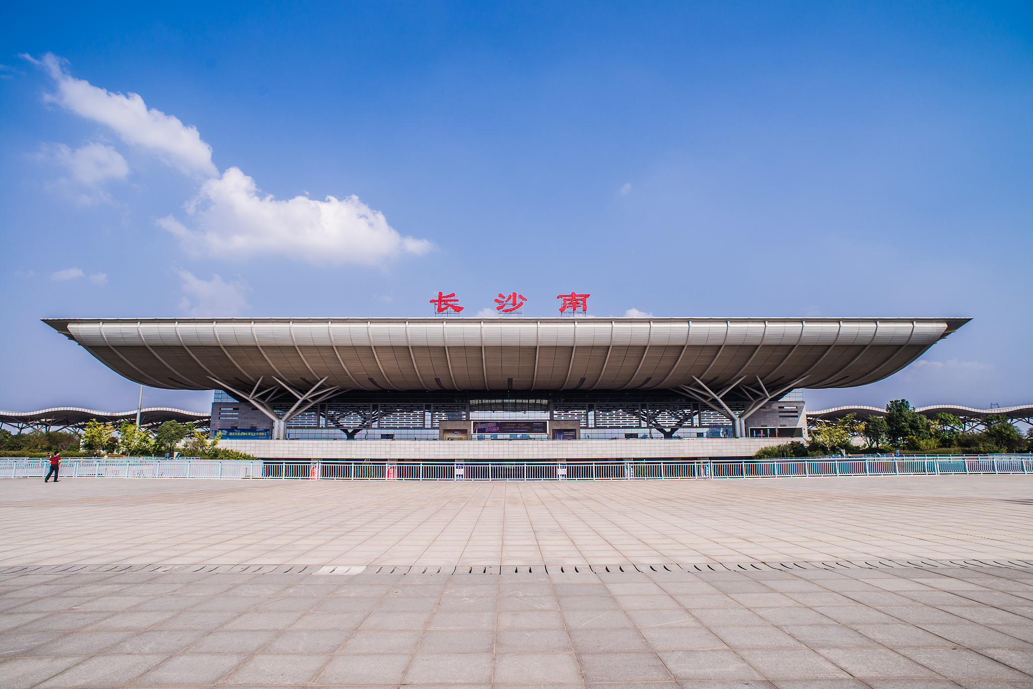 四川高铁专业学校招生怎么样？报考指南及专业选择建议