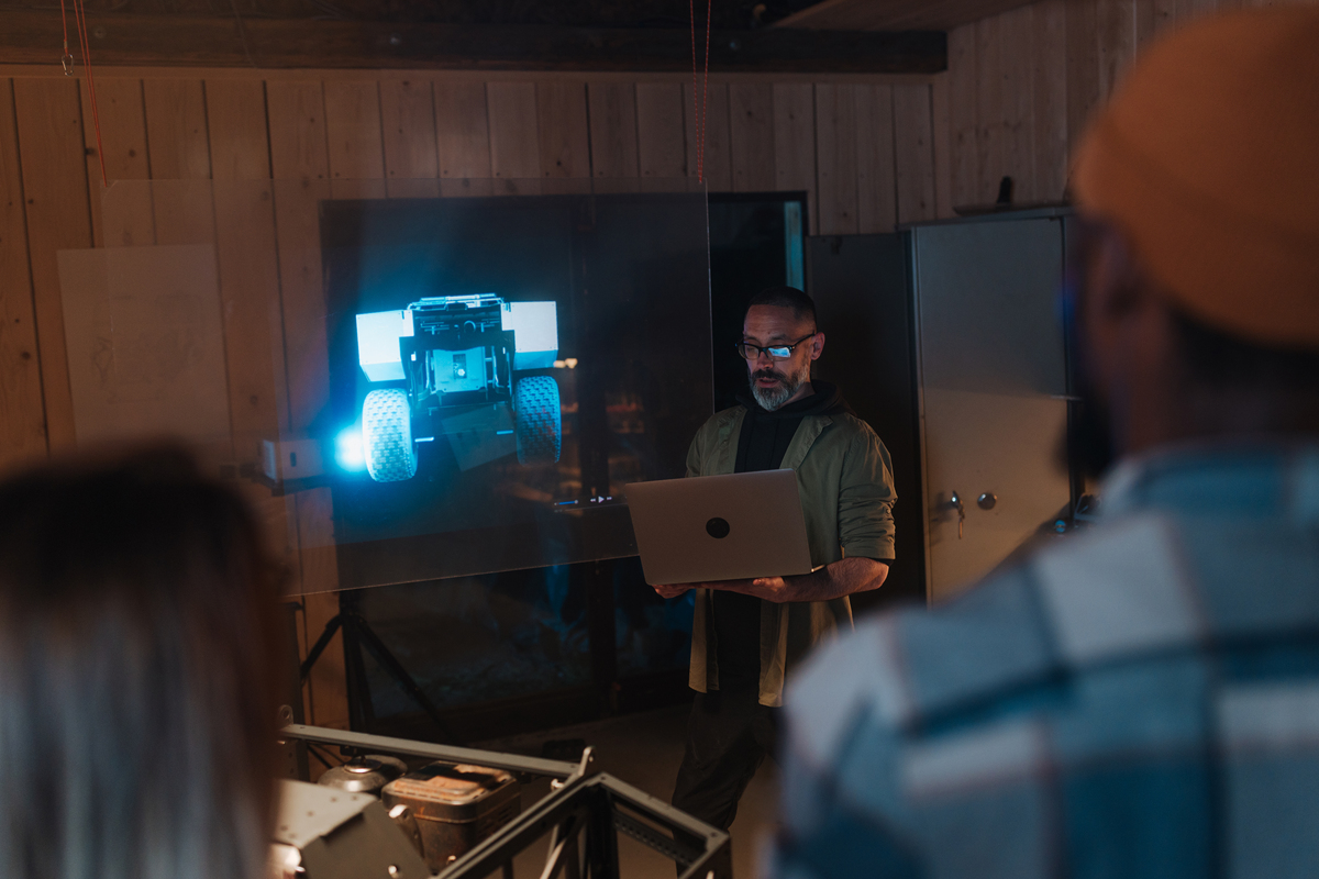 请叙述一下基于投影仪的增强现实在图像深度和图像角度的缺点500字